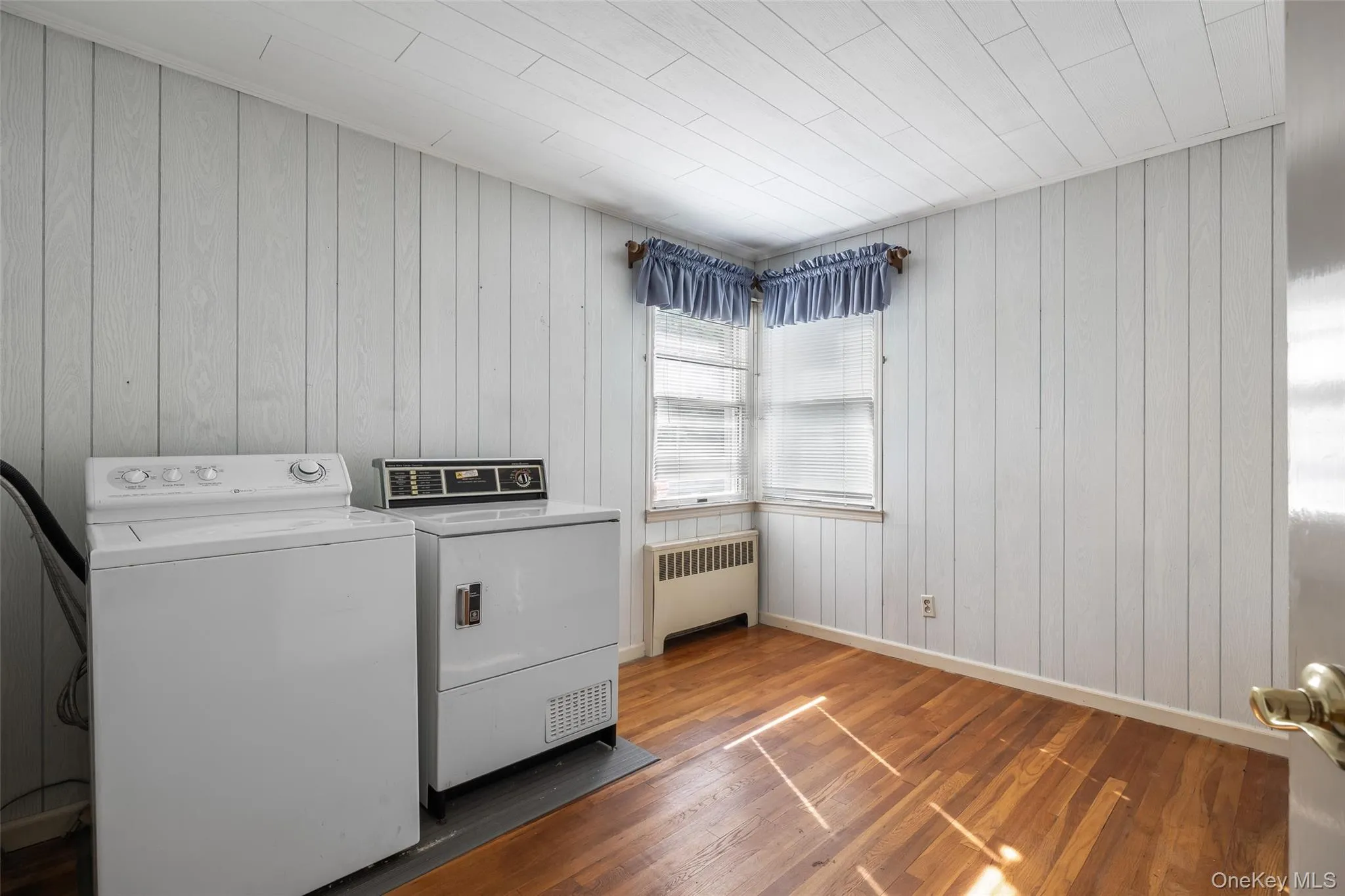 46 Woodbine Drive, Oyster Bay, NY, 4 Bedrooms Bedrooms, 8 Rooms Rooms,2 BathroomsBathrooms,Residential,For Rent,Woodbine,0,1049130 46 Woodbine Drive, Oyster Bay, NY, 4 Bedrooms Bedrooms, 8 Rooms Rooms,2 BathroomsBathrooms,Residential,For Rent,Woodbine,0,1049130