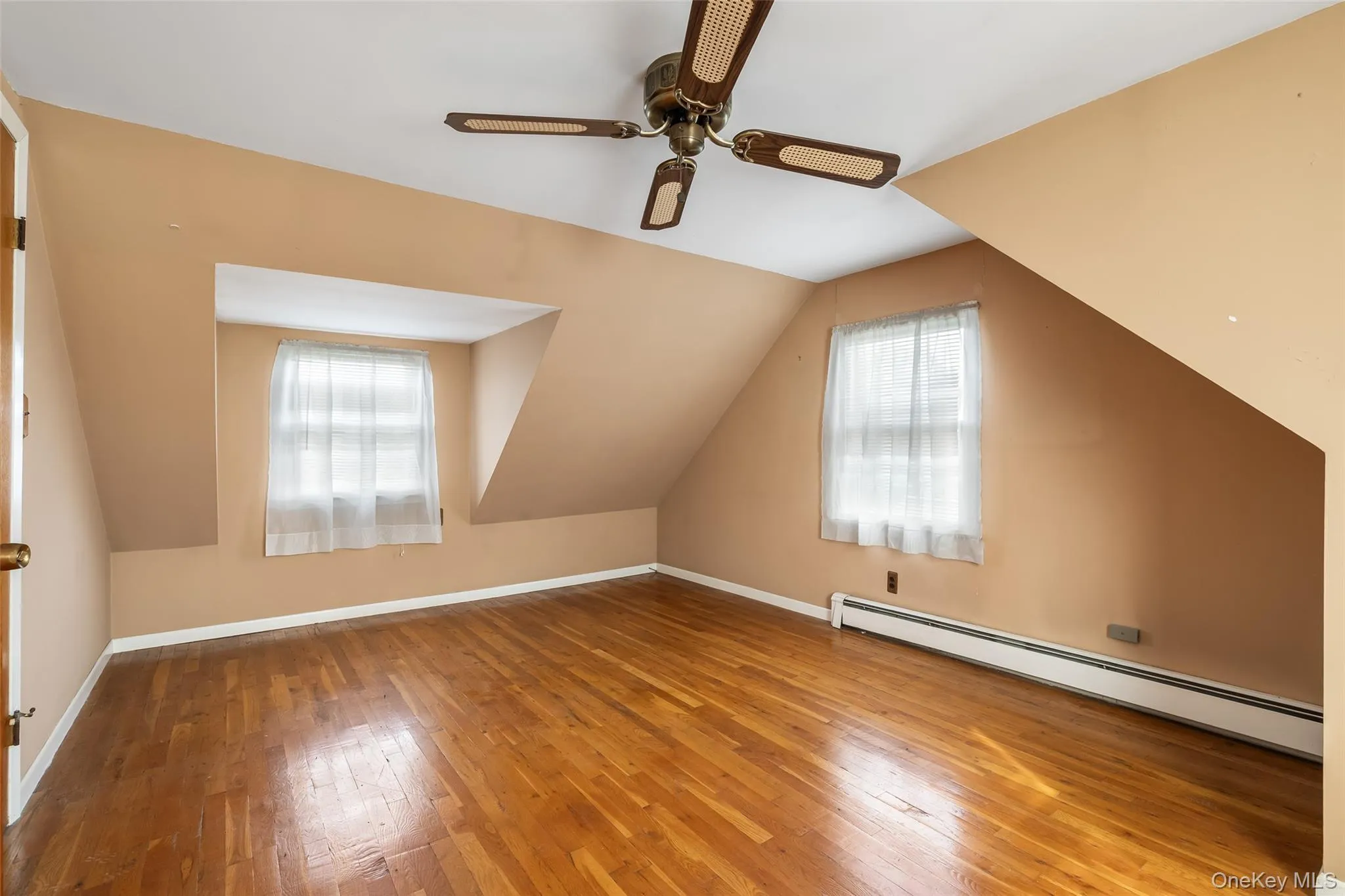 46 Woodbine Drive, Oyster Bay, NY, 4 Bedrooms Bedrooms, 8 Rooms Rooms,2 BathroomsBathrooms,Residential,For Rent,Woodbine,0,1049130 46 Woodbine Drive, Oyster Bay, NY, 4 Bedrooms Bedrooms, 8 Rooms Rooms,2 BathroomsBathrooms,Residential,For Rent,Woodbine,0,1049130