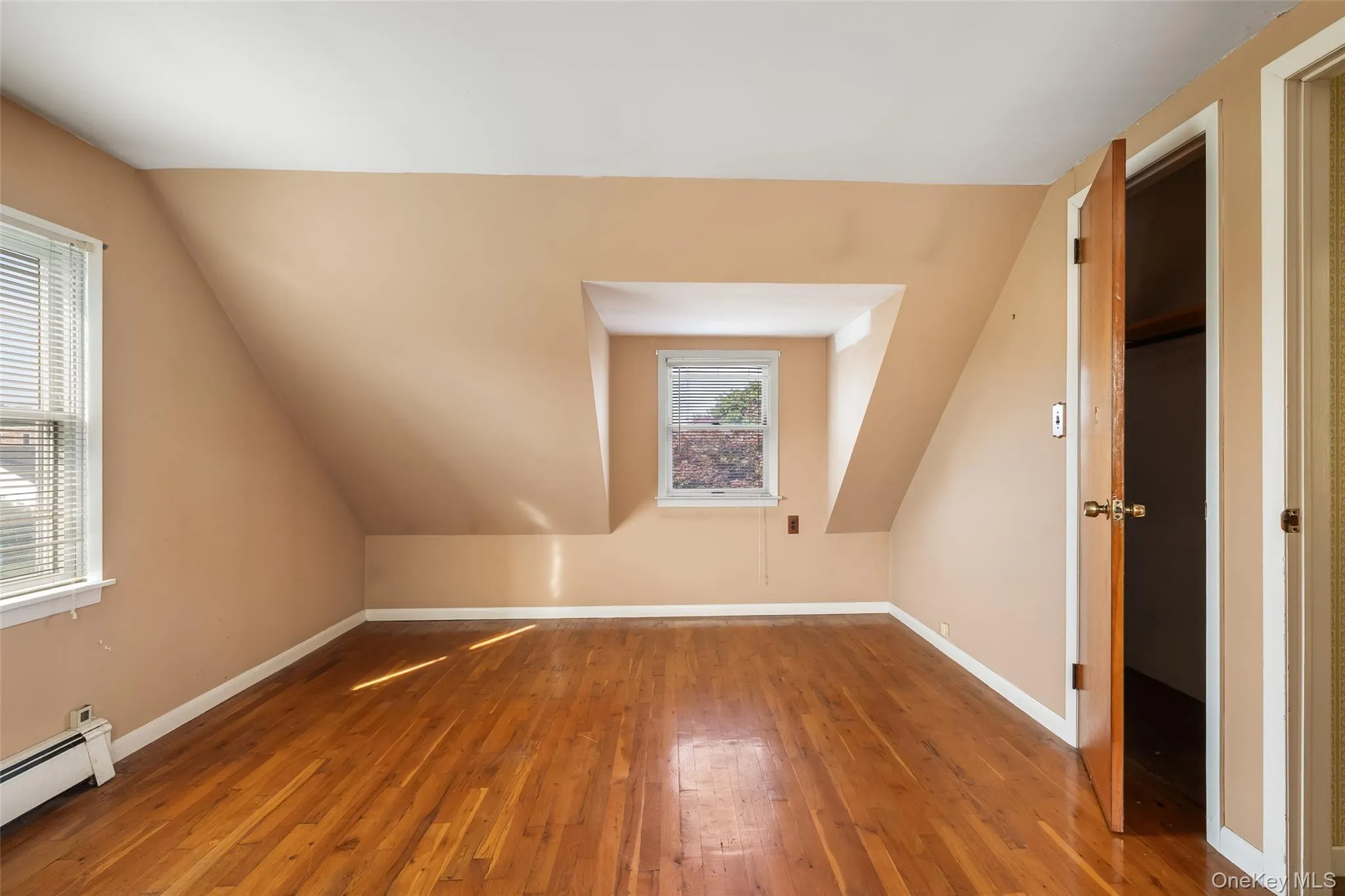 46 Woodbine Drive, Oyster Bay, NY, 4 Bedrooms Bedrooms, 8 Rooms Rooms,2 BathroomsBathrooms,Residential,For Rent,Woodbine,0,1049130 46 Woodbine Drive, Oyster Bay, NY, 4 Bedrooms Bedrooms, 8 Rooms Rooms,2 BathroomsBathrooms,Residential,For Rent,Woodbine,0,1049130