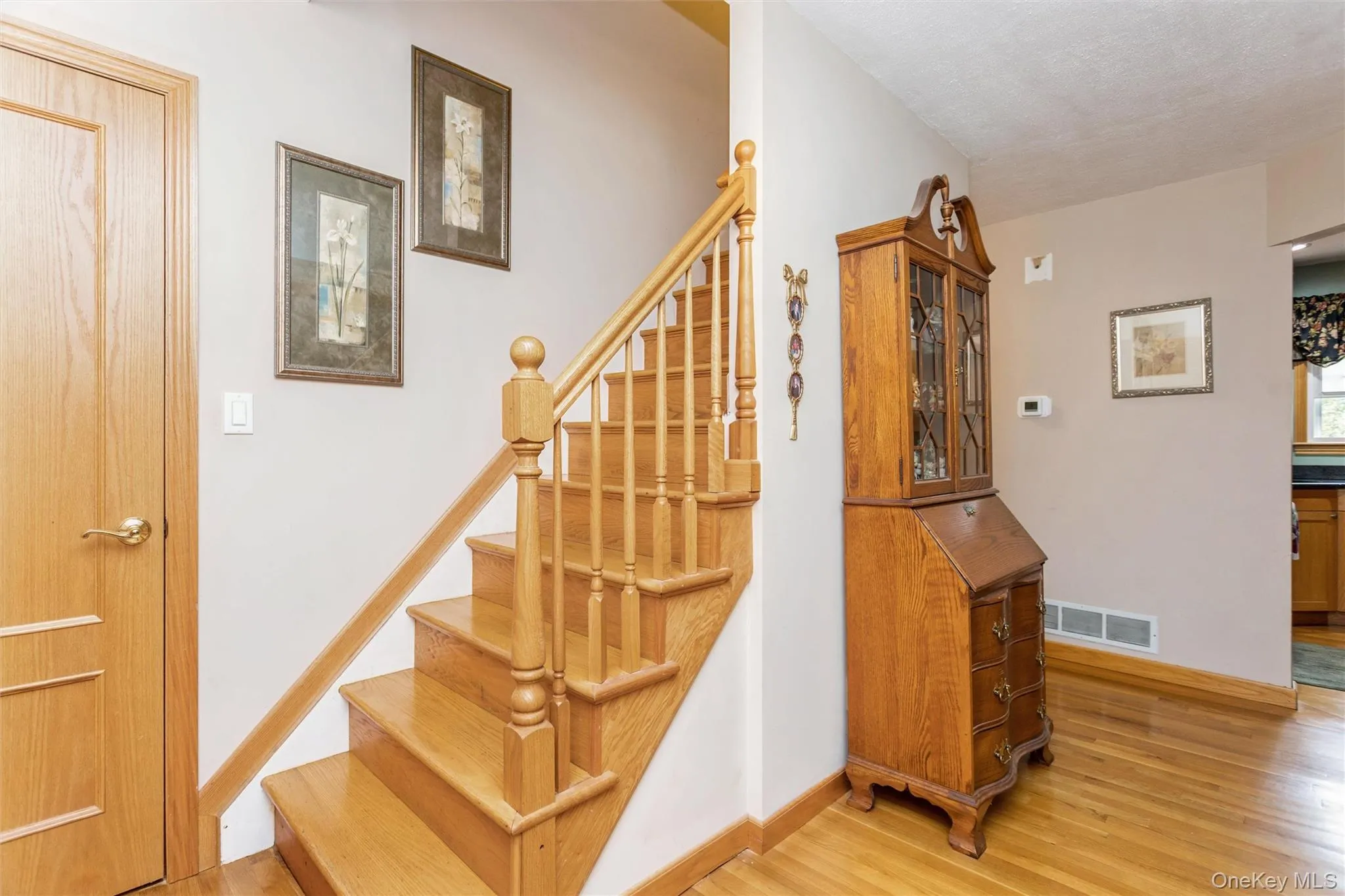 252 Buttonwood Avenue, Cortlandt, NY, 4 Bedrooms Bedrooms, 8 Rooms Rooms,2 BathroomsBathrooms,Residential,For Rent,Buttonwood,0,1049132 252 Buttonwood Avenue, Cortlandt, NY, 4 Bedrooms Bedrooms, 8 Rooms Rooms,2 BathroomsBathrooms,Residential,For Rent,Buttonwood,0,1049132