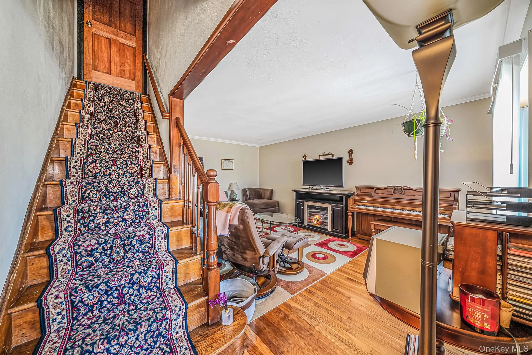 67 Holly Avenue, Hempstead, NY, 4 Bedrooms Bedrooms, 7 Rooms Rooms,1 BathroomBathrooms,Residential,For Rent,Holly,0,1049140 67 Holly Avenue, Hempstead, NY, 4 Bedrooms Bedrooms, 7 Rooms Rooms,1 BathroomBathrooms,Residential,For Rent,Holly,0,1049140
