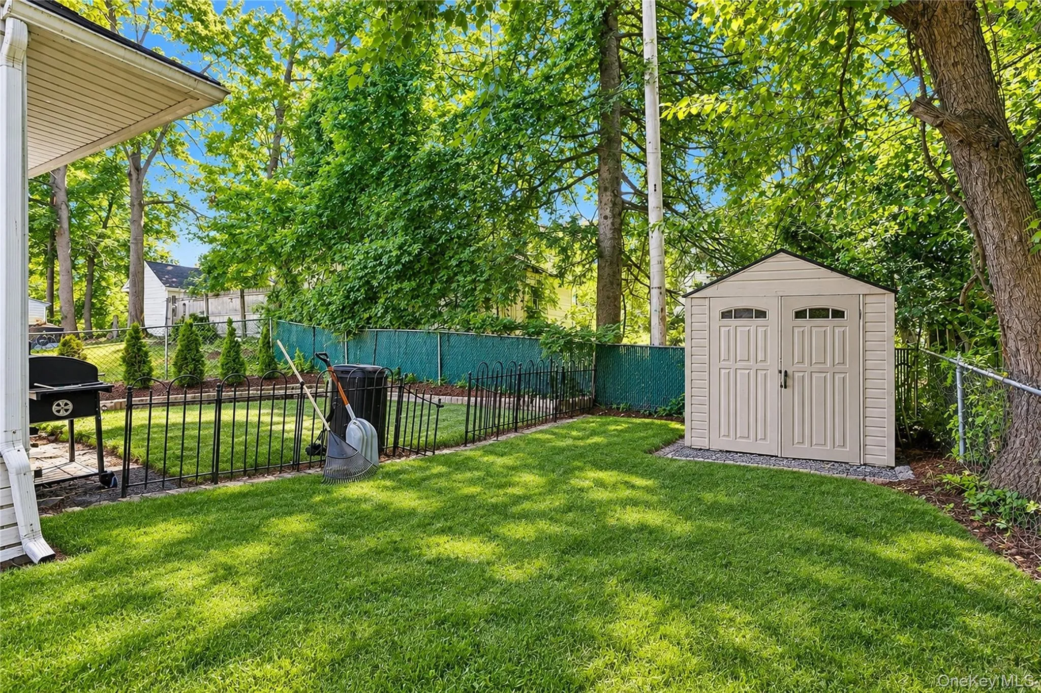 18 Underhill Avenue, Poughkeepsie, NY, 2 Bedrooms Bedrooms, 6 Rooms Rooms,1 BathroomBathrooms,Residential,For Rent,Underhill,0,1049141 18 Underhill Avenue, Poughkeepsie, NY, 2 Bedrooms Bedrooms, 6 Rooms Rooms,1 BathroomBathrooms,Residential,For Rent,Underhill,0,1049141