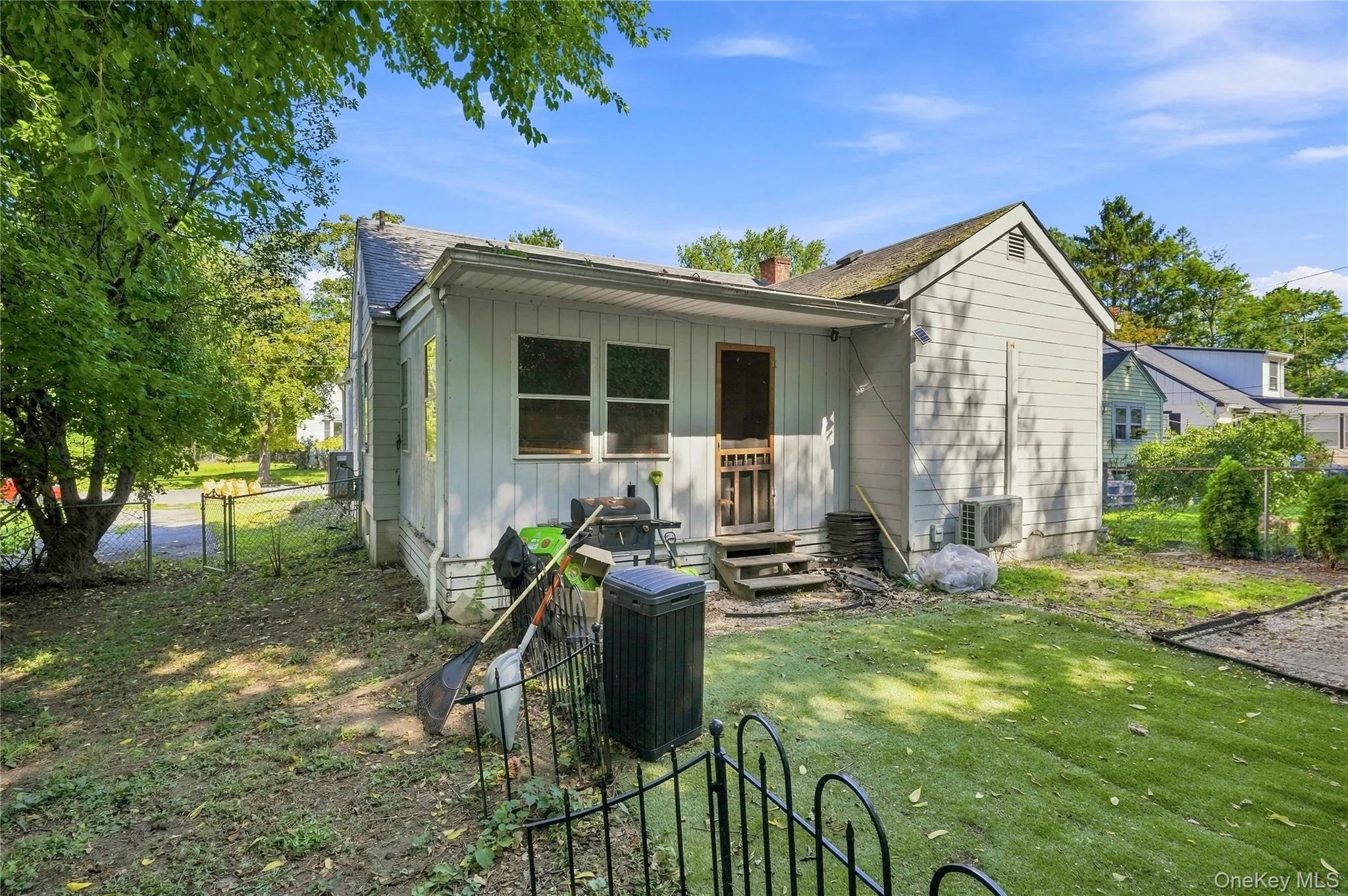 18 Underhill Avenue, Poughkeepsie, NY, 2 Bedrooms Bedrooms, 6 Rooms Rooms,1 BathroomBathrooms,Residential,For Rent,Underhill,0,1049141 18 Underhill Avenue, Poughkeepsie, NY, 2 Bedrooms Bedrooms, 6 Rooms Rooms,1 BathroomBathrooms,Residential,For Rent,Underhill,0,1049141