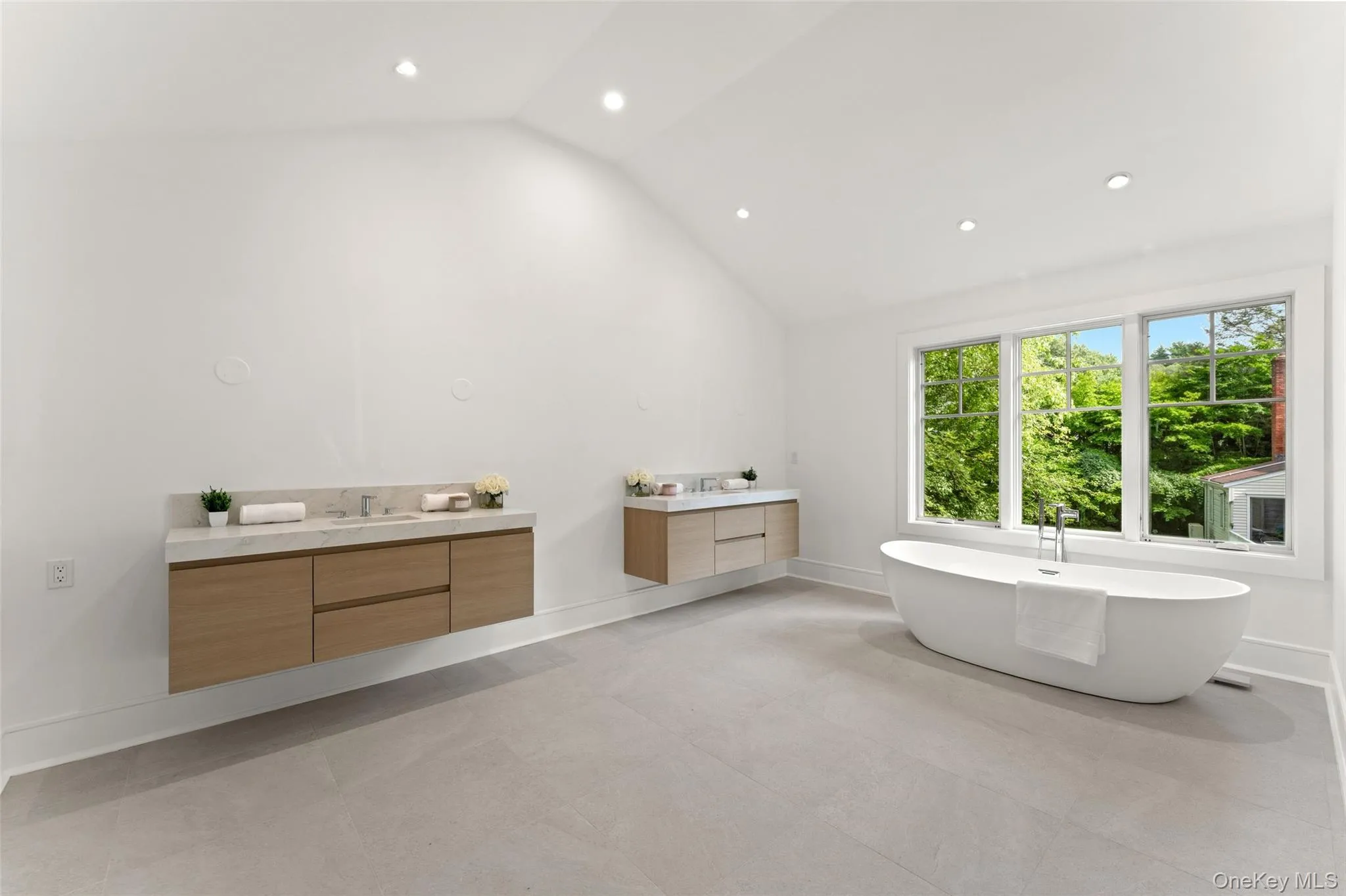 65 Fox Meadow Road, Scarsdale, NY, 6 Bedrooms Bedrooms, 13 Rooms Rooms,7 BathroomsBathrooms,Residential,For Rent,Fox Meadow,0,1049142 65 Fox Meadow Road, Scarsdale, NY, 6 Bedrooms Bedrooms, 13 Rooms Rooms,7 BathroomsBathrooms,Residential,For Rent,Fox Meadow,0,1049142