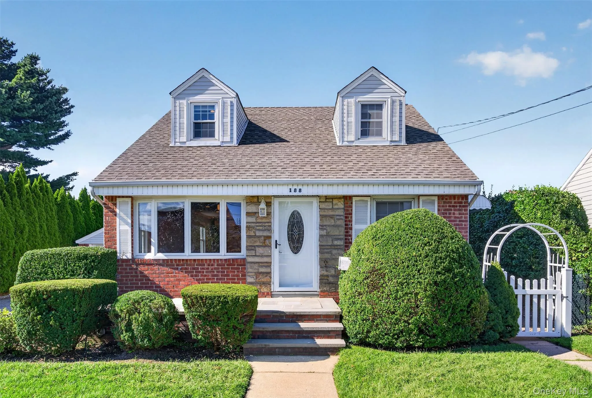 188 Arlington Street, Hempstead, NY, 3 Bedrooms Bedrooms, 7 Rooms Rooms,2 BathroomsBathrooms,Residential,For Rent,Arlington,0,1049143 188 Arlington Street, Hempstead, NY, 3 Bedrooms Bedrooms, 7 Rooms Rooms,2 BathroomsBathrooms,Residential,For Rent,Arlington,0,1049143