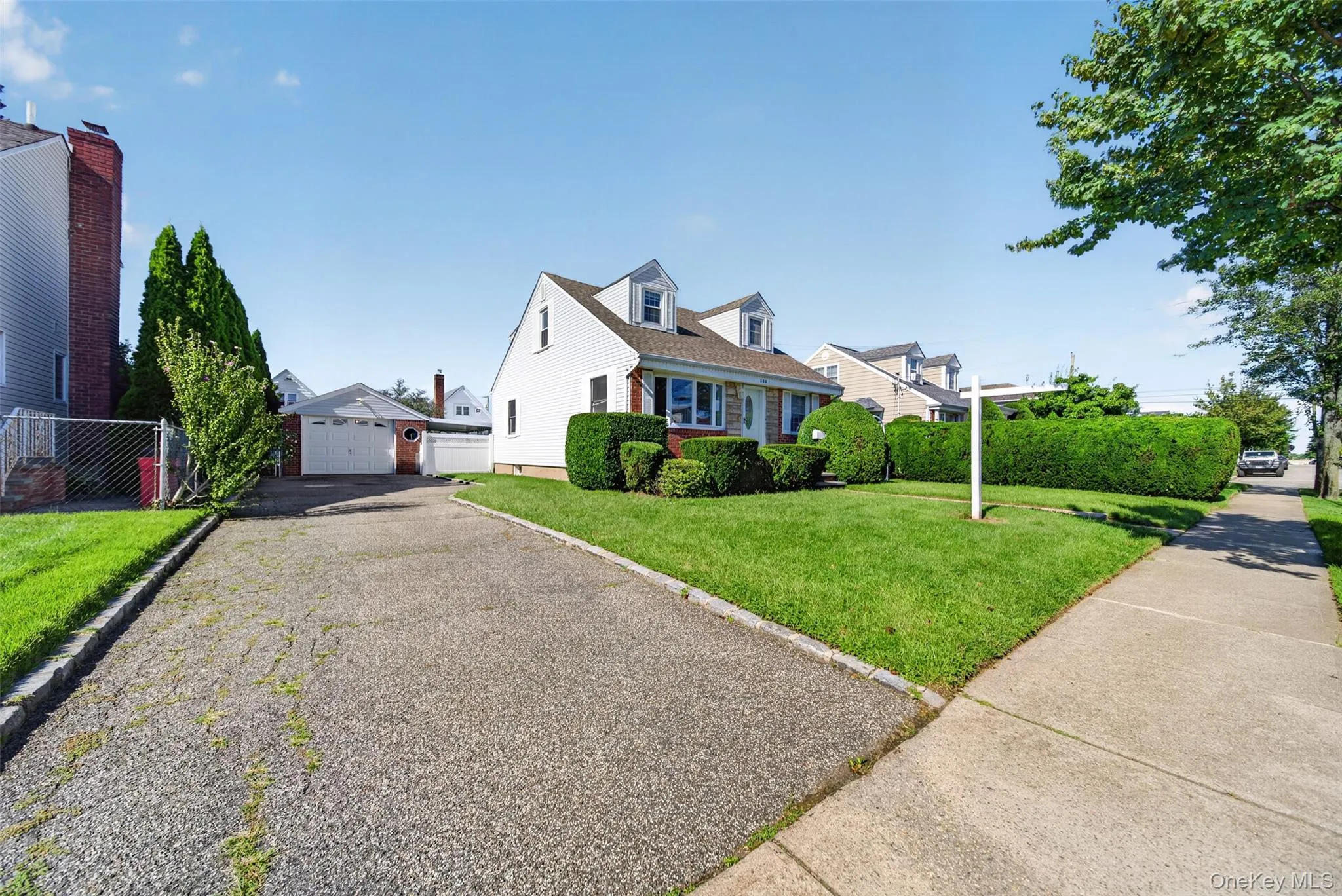 188 Arlington Street, Hempstead, NY, 3 Bedrooms Bedrooms, 7 Rooms Rooms,2 BathroomsBathrooms,Residential,For Rent,Arlington,0,1049143 188 Arlington Street, Hempstead, NY, 3 Bedrooms Bedrooms, 7 Rooms Rooms,2 BathroomsBathrooms,Residential,For Rent,Arlington,0,1049143