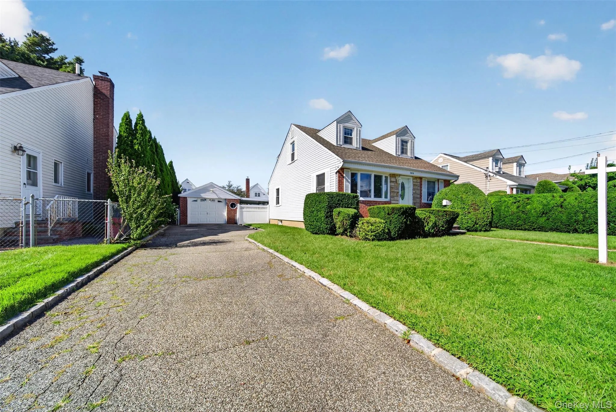 188 Arlington Street, Hempstead, NY, 3 Bedrooms Bedrooms, 7 Rooms Rooms,2 BathroomsBathrooms,Residential,For Rent,Arlington,0,1049143 188 Arlington Street, Hempstead, NY, 3 Bedrooms Bedrooms, 7 Rooms Rooms,2 BathroomsBathrooms,Residential,For Rent,Arlington,0,1049143