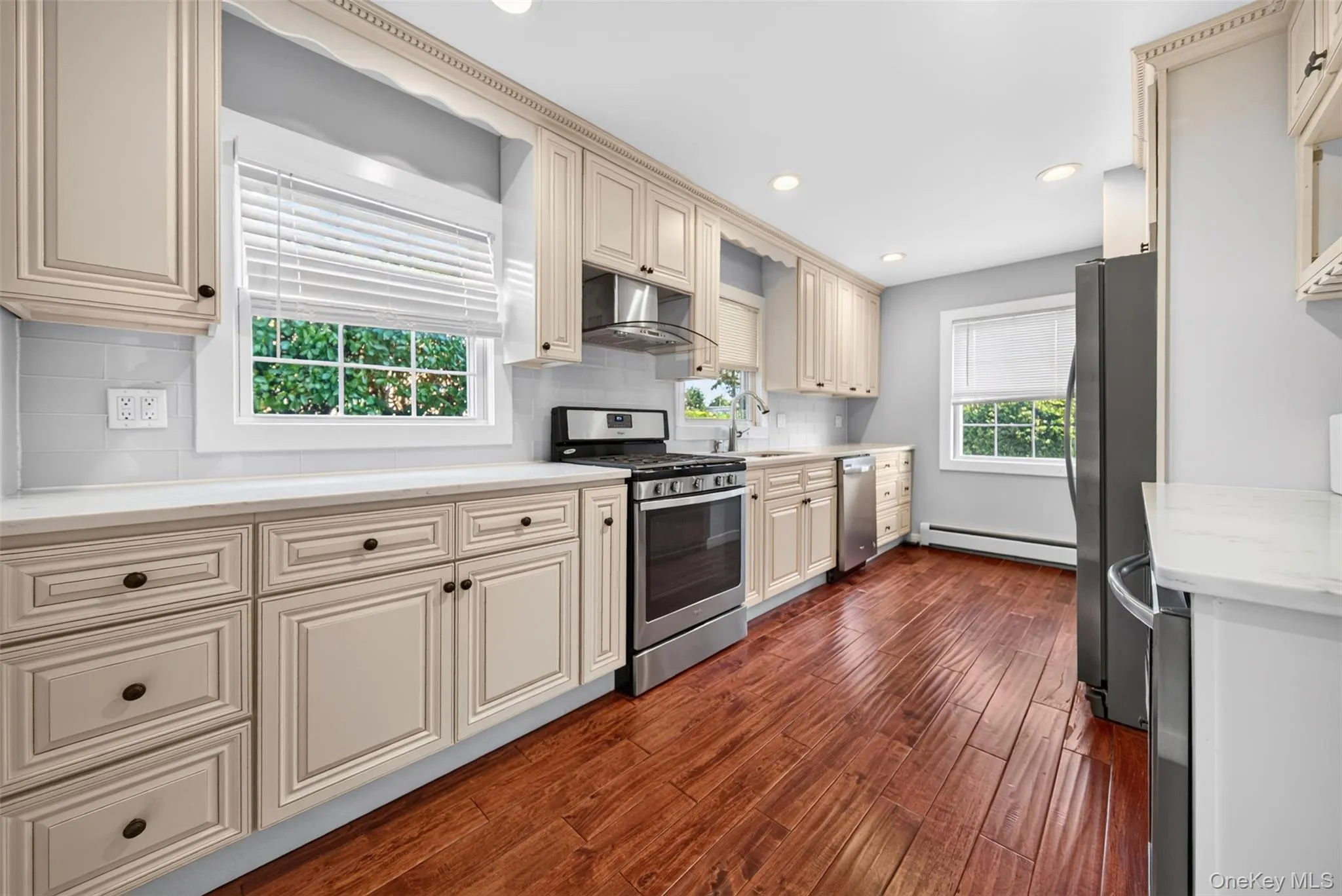 188 Arlington Street, Hempstead, NY, 3 Bedrooms Bedrooms, 7 Rooms Rooms,2 BathroomsBathrooms,Residential,For Rent,Arlington,0,1049143 188 Arlington Street, Hempstead, NY, 3 Bedrooms Bedrooms, 7 Rooms Rooms,2 BathroomsBathrooms,Residential,For Rent,Arlington,0,1049143