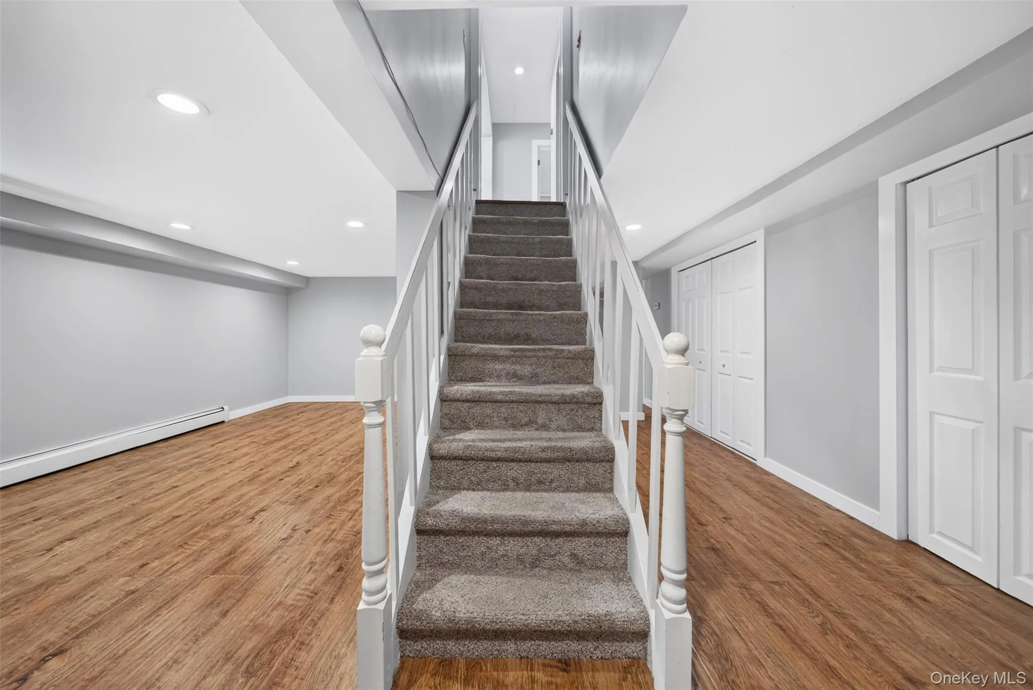 188 Arlington Street, Hempstead, NY, 3 Bedrooms Bedrooms, 7 Rooms Rooms,2 BathroomsBathrooms,Residential,For Rent,Arlington,0,1049143 188 Arlington Street, Hempstead, NY, 3 Bedrooms Bedrooms, 7 Rooms Rooms,2 BathroomsBathrooms,Residential,For Rent,Arlington,0,1049143