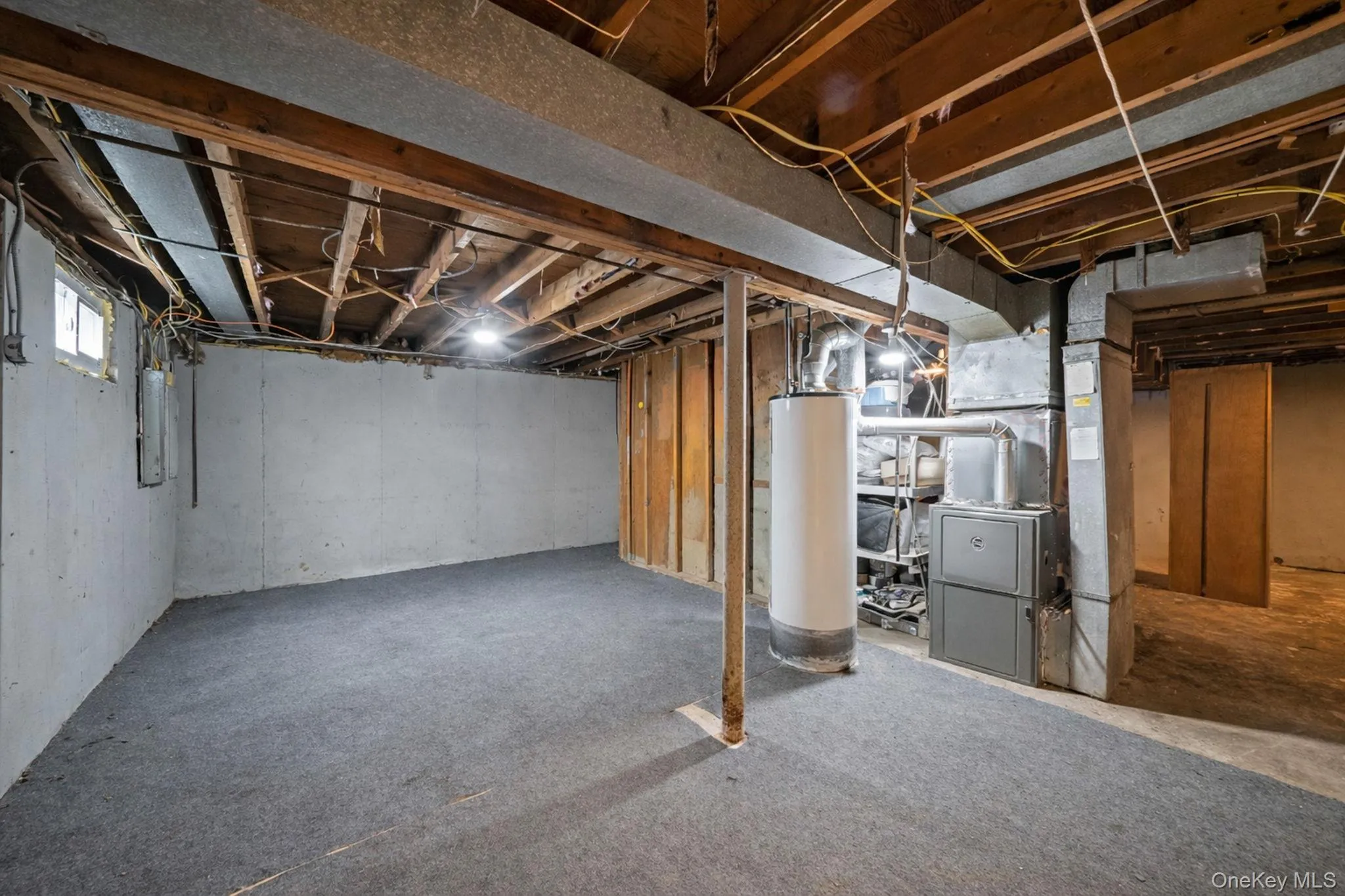 24 Lantern Street, Huntington, NY, 4 Bedrooms Bedrooms, 8 Rooms Rooms,1 BathroomBathrooms,Residential,For Rent,Lantern,0,1049147 24 Lantern Street, Huntington, NY, 4 Bedrooms Bedrooms, 8 Rooms Rooms,1 BathroomBathrooms,Residential,For Rent,Lantern,0,1049147
