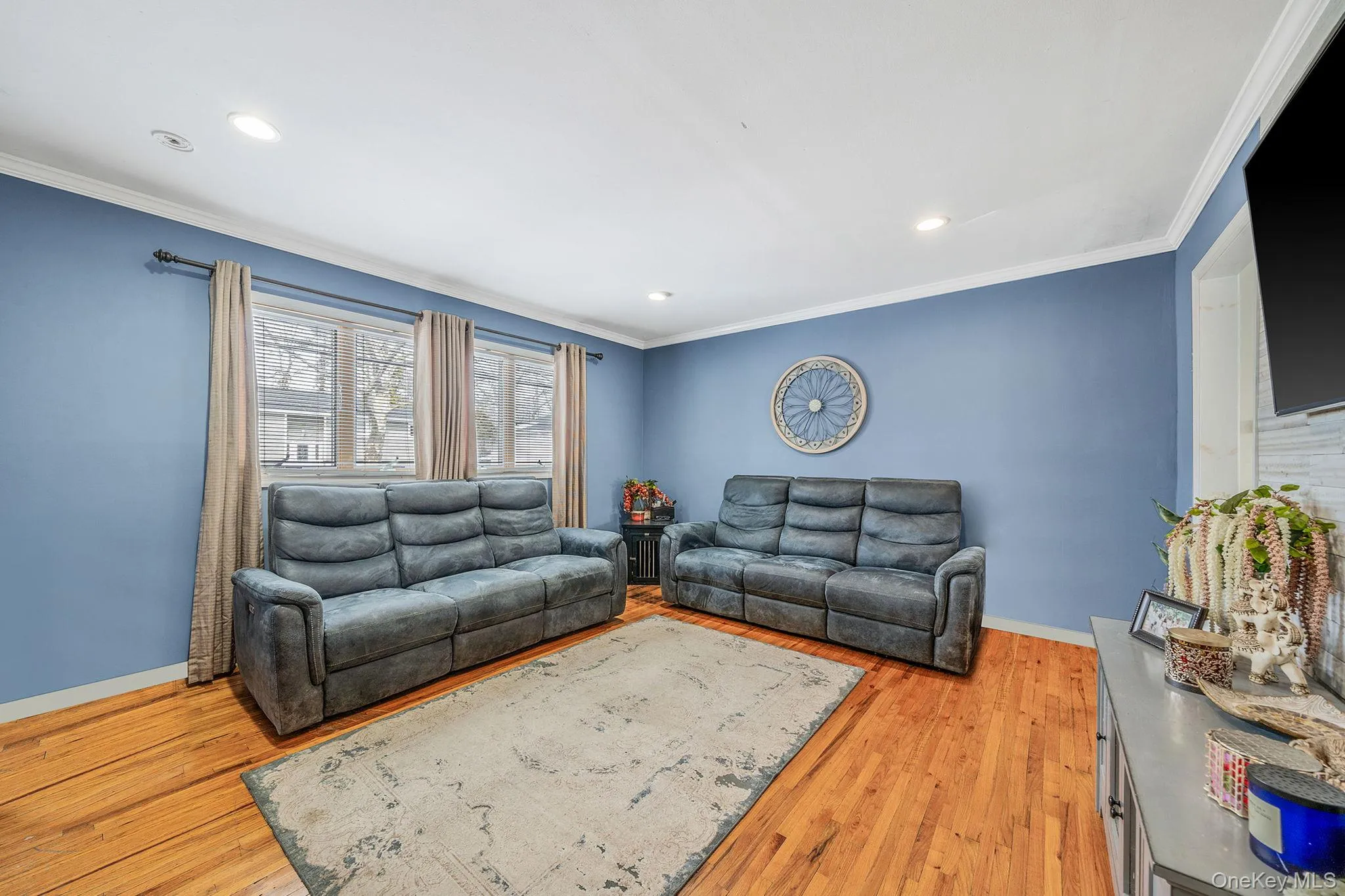 24 Lantern Street, Huntington, NY, 4 Bedrooms Bedrooms, 8 Rooms Rooms,1 BathroomBathrooms,Residential,For Rent,Lantern,0,1049147 24 Lantern Street, Huntington, NY, 4 Bedrooms Bedrooms, 8 Rooms Rooms,1 BathroomBathrooms,Residential,For Rent,Lantern,0,1049147