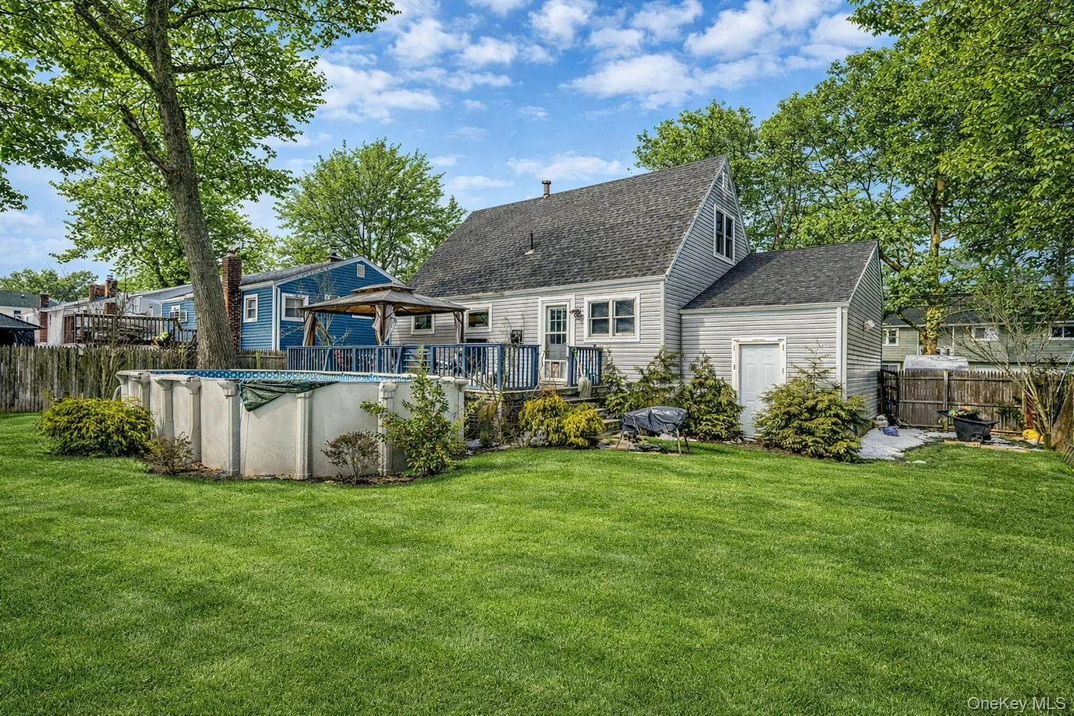 24 Lantern Street, Huntington, NY, 4 Bedrooms Bedrooms, 8 Rooms Rooms,1 BathroomBathrooms,Residential,For Rent,Lantern,0,1049147 24 Lantern Street, Huntington, NY, 4 Bedrooms Bedrooms, 8 Rooms Rooms,1 BathroomBathrooms,Residential,For Rent,Lantern,0,1049147