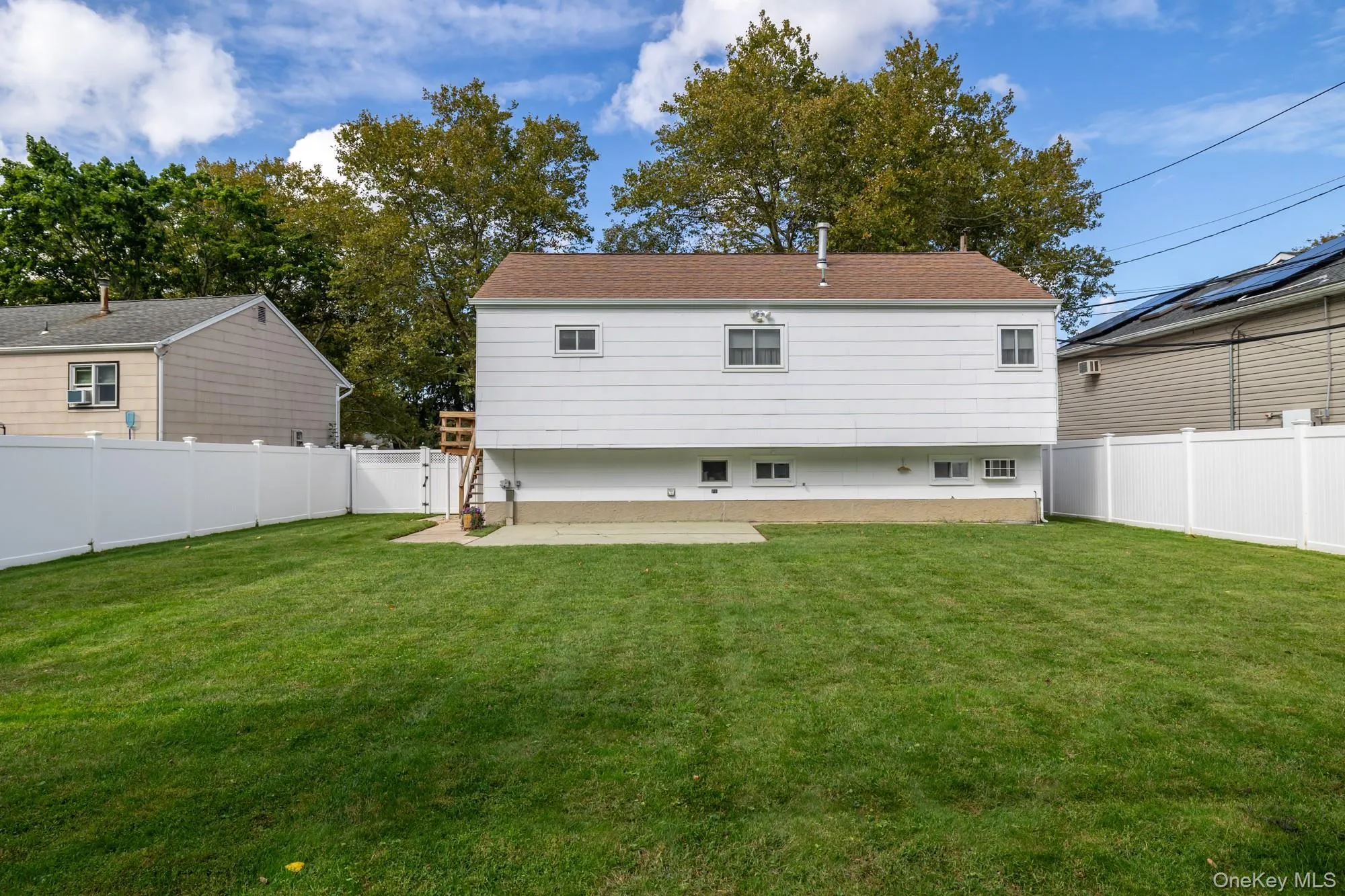 8 Ripley Drive, Huntington, NY, 3 Bedrooms Bedrooms, 7 Rooms Rooms,2 BathroomsBathrooms,Residential,For Rent,Ripley,0,1049151 8 Ripley Drive, Huntington, NY, 3 Bedrooms Bedrooms, 7 Rooms Rooms,2 BathroomsBathrooms,Residential,For Rent,Ripley,0,1049151
