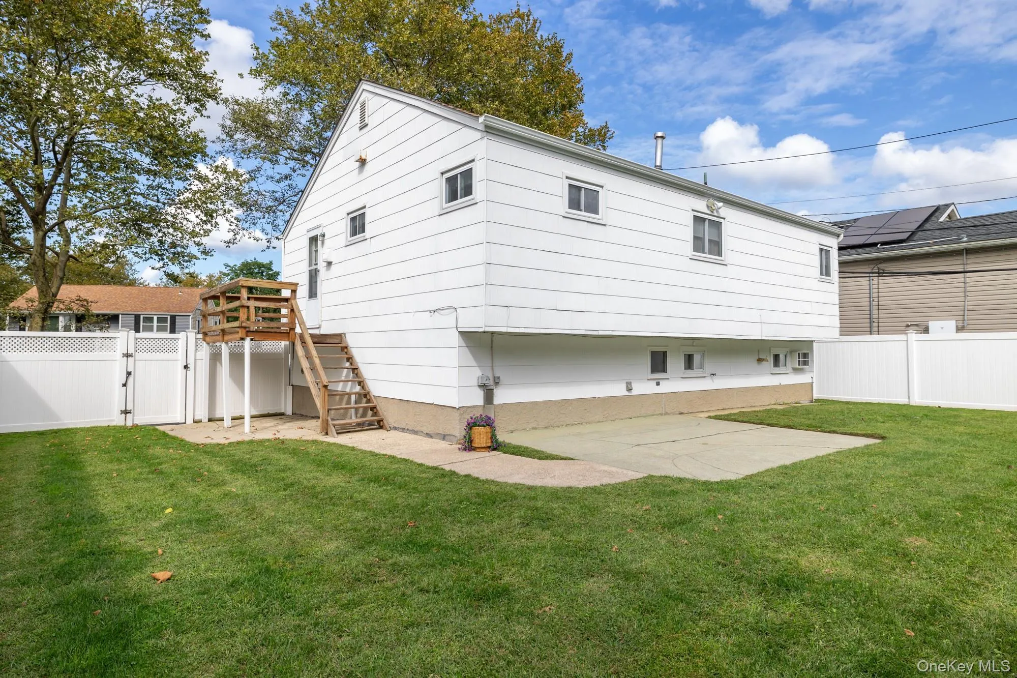 8 Ripley Drive, Huntington, NY, 3 Bedrooms Bedrooms, 7 Rooms Rooms,2 BathroomsBathrooms,Residential,For Rent,Ripley,0,1049151 8 Ripley Drive, Huntington, NY, 3 Bedrooms Bedrooms, 7 Rooms Rooms,2 BathroomsBathrooms,Residential,For Rent,Ripley,0,1049151