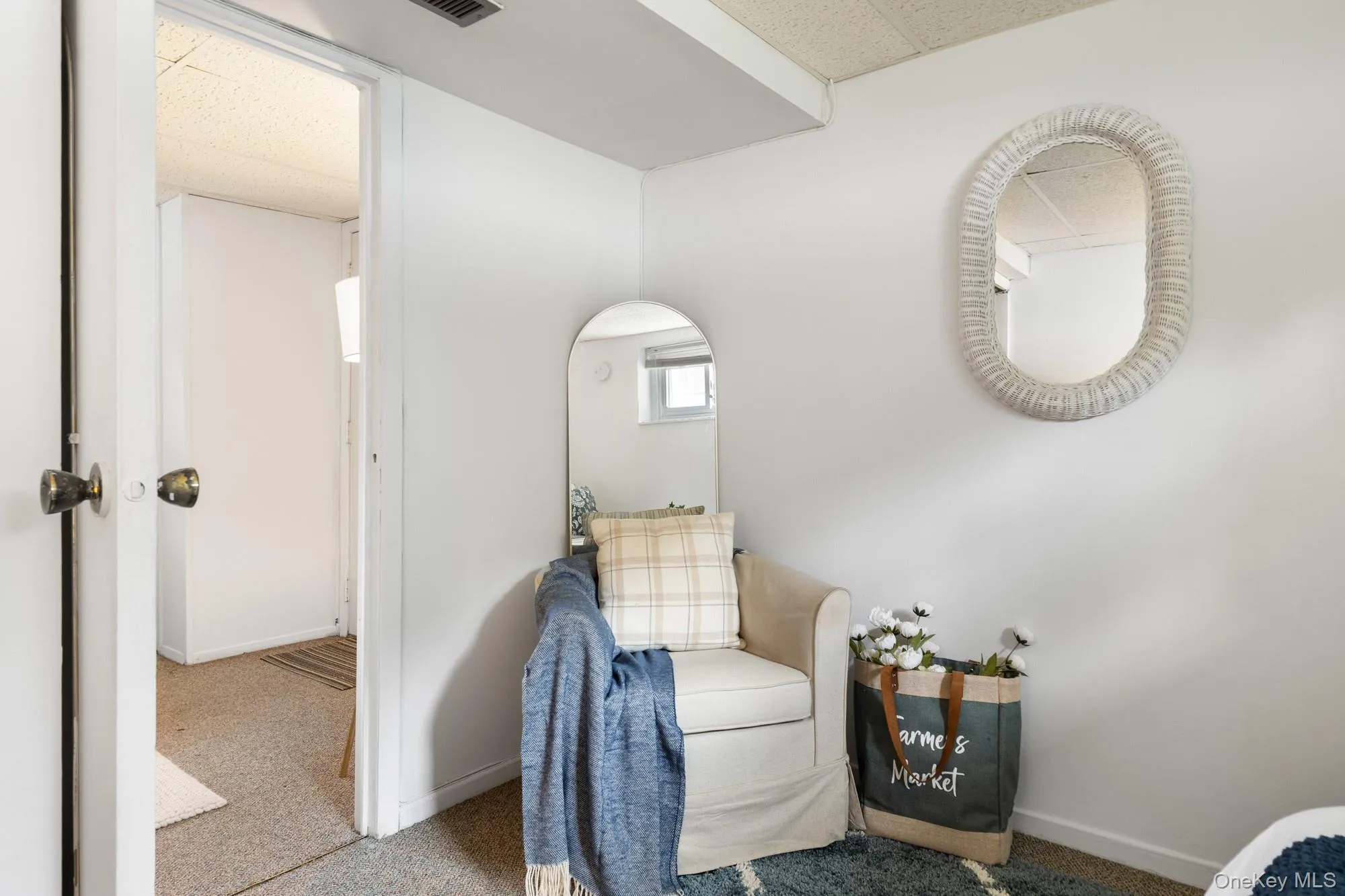 8 Ripley Drive, Huntington, NY, 3 Bedrooms Bedrooms, 7 Rooms Rooms,2 BathroomsBathrooms,Residential,For Rent,Ripley,0,1049151 8 Ripley Drive, Huntington, NY, 3 Bedrooms Bedrooms, 7 Rooms Rooms,2 BathroomsBathrooms,Residential,For Rent,Ripley,0,1049151