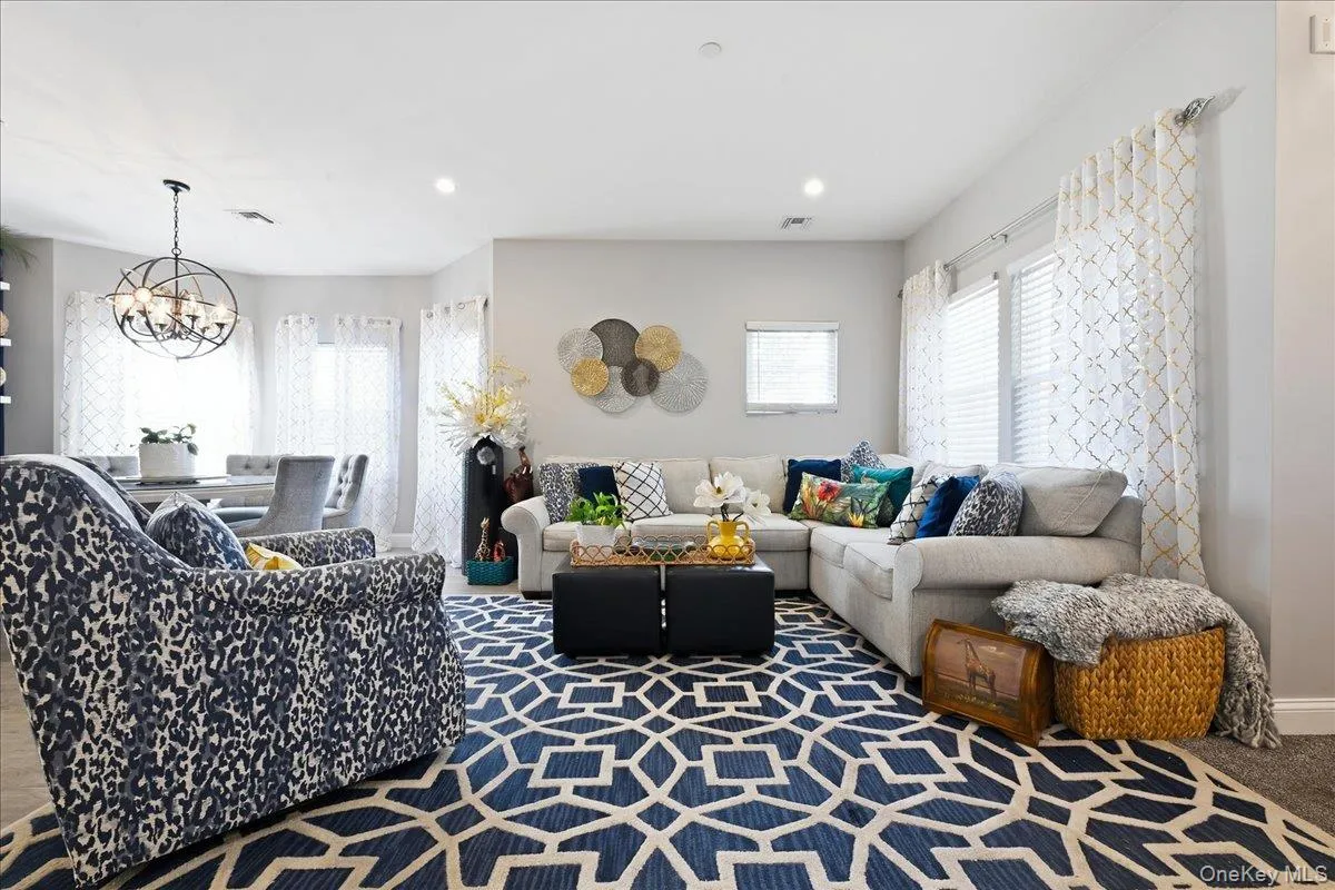 301 Anchor Court, Babylon, NY, 1 Bedroom Bedrooms, 5 Rooms Rooms,2 BathroomsBathrooms,Residential,For Rent,Anchor,0,1049158 301 Anchor Court, Babylon, NY, 1 Bedroom Bedrooms, 5 Rooms Rooms,2 BathroomsBathrooms,Residential,For Rent,Anchor,0,1049158