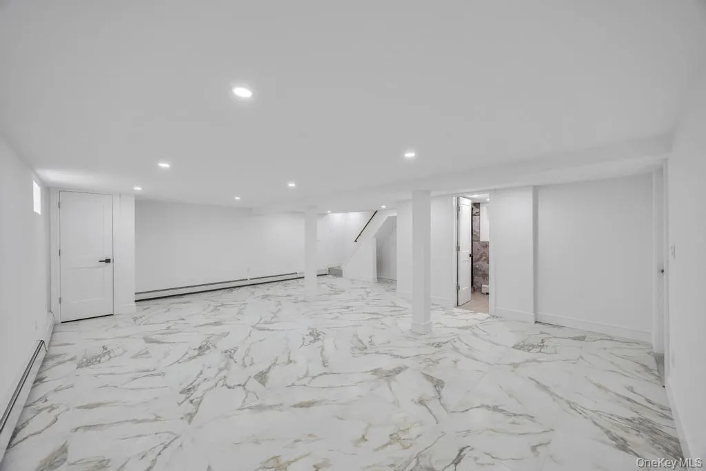2331 Neptune Avenue, Hempstead, NY, 6 Bedrooms Bedrooms, 13 Rooms Rooms,4 BathroomsBathrooms,Residential,For Rent,Neptune,0,1049160 2331 Neptune Avenue, Hempstead, NY, 6 Bedrooms Bedrooms, 13 Rooms Rooms,4 BathroomsBathrooms,Residential,For Rent,Neptune,0,1049160