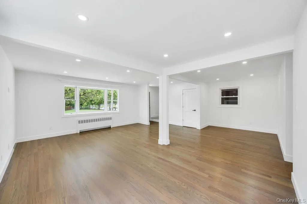 2331 Neptune Avenue, Hempstead, NY, 6 Bedrooms Bedrooms, 13 Rooms Rooms,4 BathroomsBathrooms,Residential,For Rent,Neptune,0,1049160 2331 Neptune Avenue, Hempstead, NY, 6 Bedrooms Bedrooms, 13 Rooms Rooms,4 BathroomsBathrooms,Residential,For Rent,Neptune,0,1049160