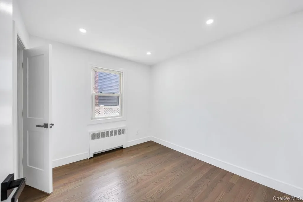 2331 Neptune Avenue, Hempstead, NY, 6 Bedrooms Bedrooms, 13 Rooms Rooms,4 BathroomsBathrooms,Residential,For Rent,Neptune,0,1049160 2331 Neptune Avenue, Hempstead, NY, 6 Bedrooms Bedrooms, 13 Rooms Rooms,4 BathroomsBathrooms,Residential,For Rent,Neptune,0,1049160