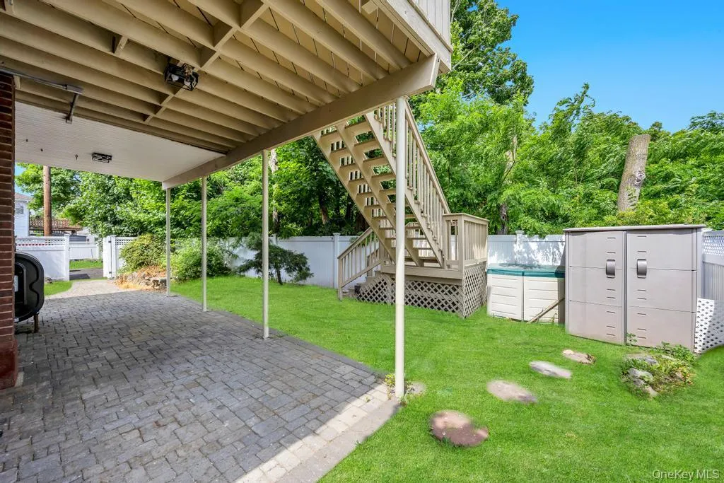 2331 Neptune Avenue, Hempstead, NY, 6 Bedrooms Bedrooms, 13 Rooms Rooms,4 BathroomsBathrooms,Residential,For Rent,Neptune,0,1049160 2331 Neptune Avenue, Hempstead, NY, 6 Bedrooms Bedrooms, 13 Rooms Rooms,4 BathroomsBathrooms,Residential,For Rent,Neptune,0,1049160