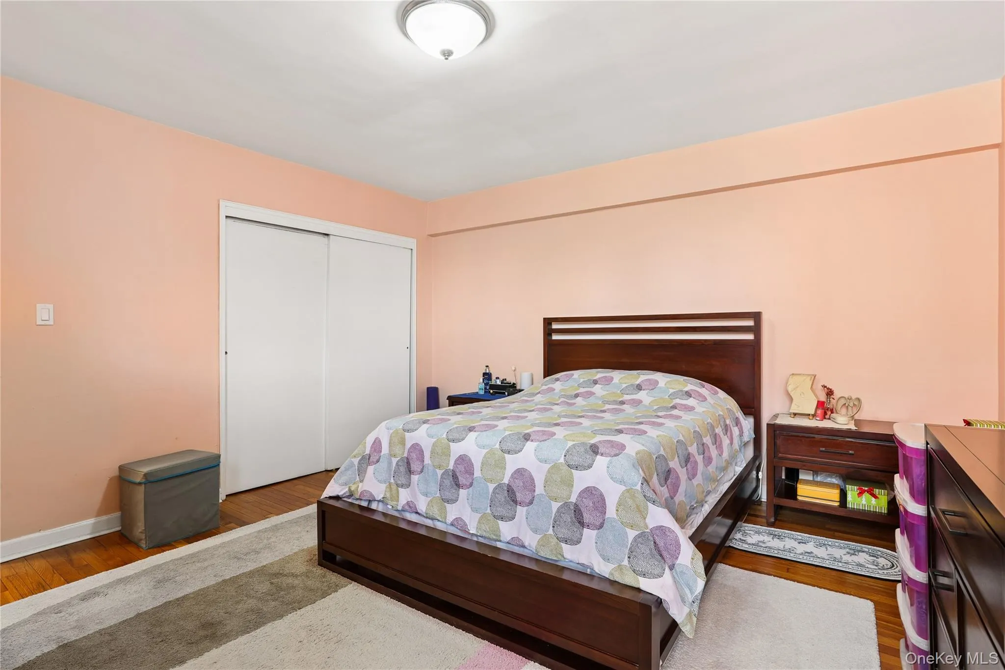 33-26 92nd Street, New York, NY, 1 Bedroom Bedrooms, 4 Rooms Rooms,1 BathroomBathrooms,Residential,For Rent,92nd,0,1049165 33-26 92nd Street, New York, NY, 1 Bedroom Bedrooms, 4 Rooms Rooms,1 BathroomBathrooms,Residential,For Rent,92nd,0,1049165