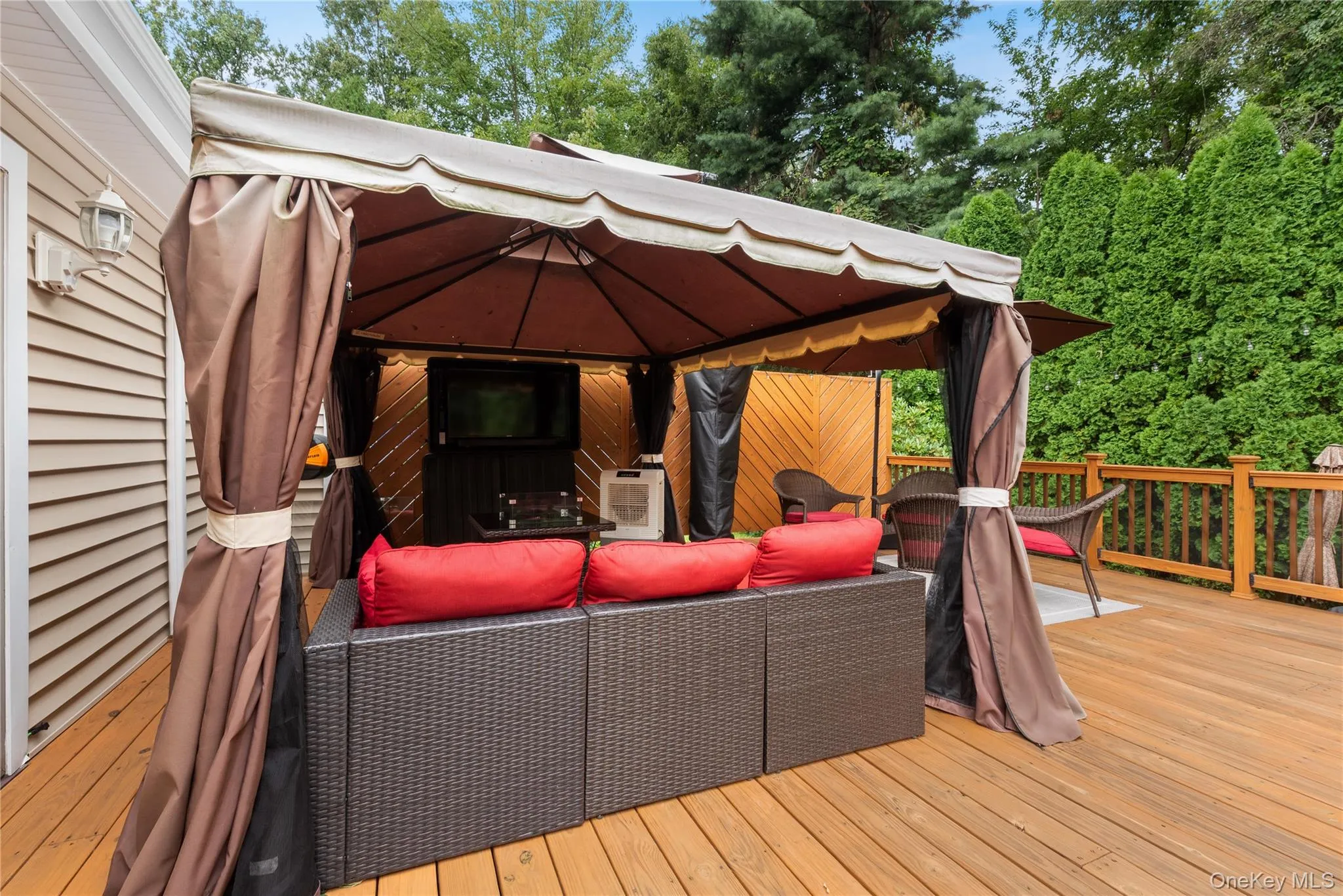 6 Hamlet Court, Wappinger, NY, 3 Bedrooms Bedrooms, 6 Rooms Rooms,1 BathroomBathrooms,Residential,For Rent,Hamlet,0,1049169 6 Hamlet Court, Wappinger, NY, 3 Bedrooms Bedrooms, 6 Rooms Rooms,1 BathroomBathrooms,Residential,For Rent,Hamlet,0,1049169