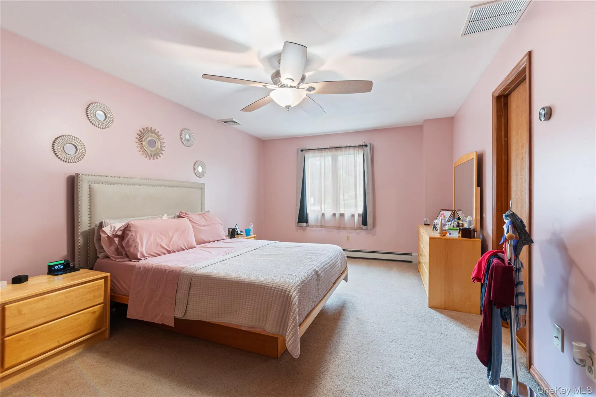 6 Hamlet Court, Wappinger, NY, 3 Bedrooms Bedrooms, 6 Rooms Rooms,1 BathroomBathrooms,Residential,For Rent,Hamlet,0,1049169 6 Hamlet Court, Wappinger, NY, 3 Bedrooms Bedrooms, 6 Rooms Rooms,1 BathroomBathrooms,Residential,For Rent,Hamlet,0,1049169