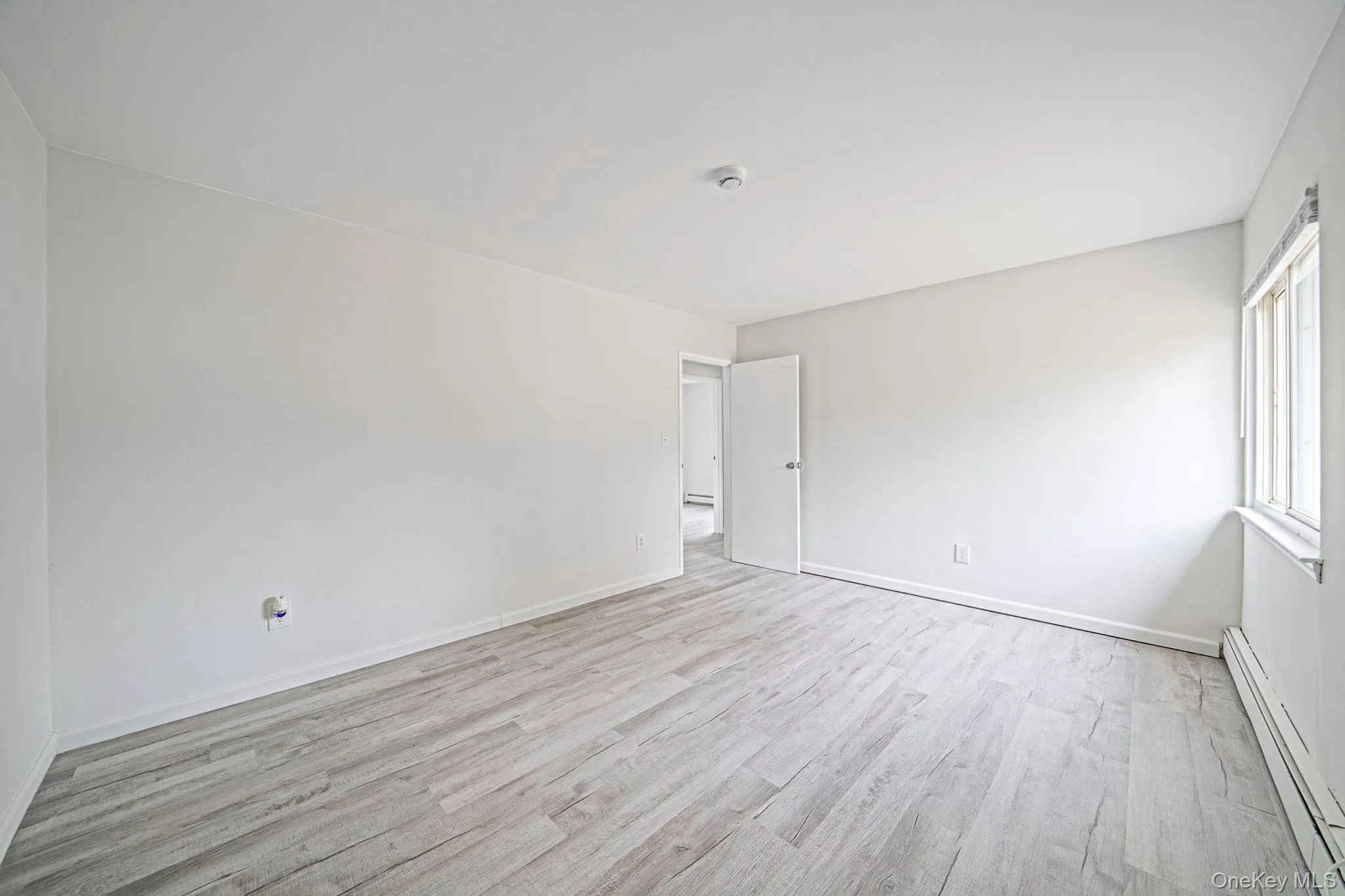 9 Carson Lane, Brookhaven, NY, 3 Bedrooms Bedrooms, 6 Rooms Rooms,1 BathroomBathrooms,Residential,For Rent,Carson,0,1049179 9 Carson Lane, Brookhaven, NY, 3 Bedrooms Bedrooms, 6 Rooms Rooms,1 BathroomBathrooms,Residential,For Rent,Carson,0,1049179