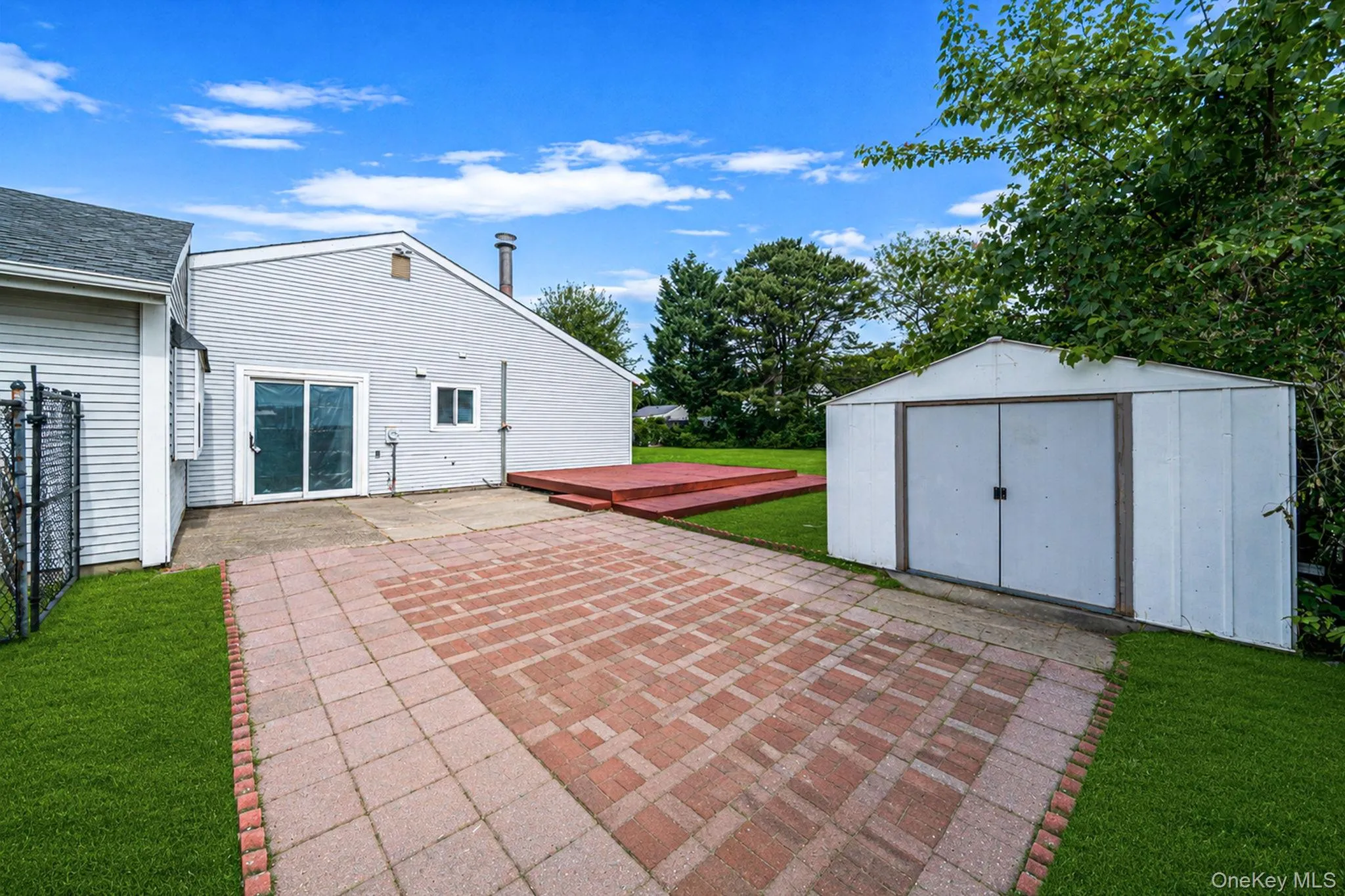9 Carson Lane, Brookhaven, NY, 3 Bedrooms Bedrooms, 6 Rooms Rooms,1 BathroomBathrooms,Residential,For Rent,Carson,0,1049179 9 Carson Lane, Brookhaven, NY, 3 Bedrooms Bedrooms, 6 Rooms Rooms,1 BathroomBathrooms,Residential,For Rent,Carson,0,1049179