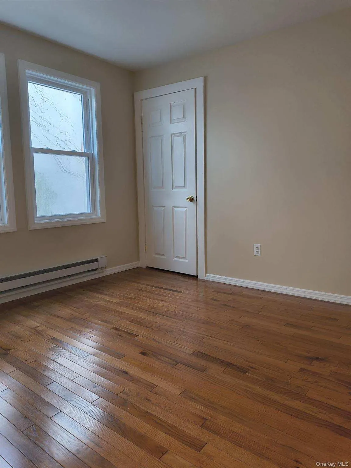 41 Scudder Avenue, Huntington, NY, 3 Bedroom Bedrooms, 5 Room Rooms,1 BathroomBathrooms,Residential Lease,For Rent,Scudder,0,1049180 41 Scudder Avenue, Huntington, NY, 3 Bedroom Bedrooms, 5 Room Rooms,1 BathroomBathrooms,Residential Lease,For Rent,Scudder,0,1049180