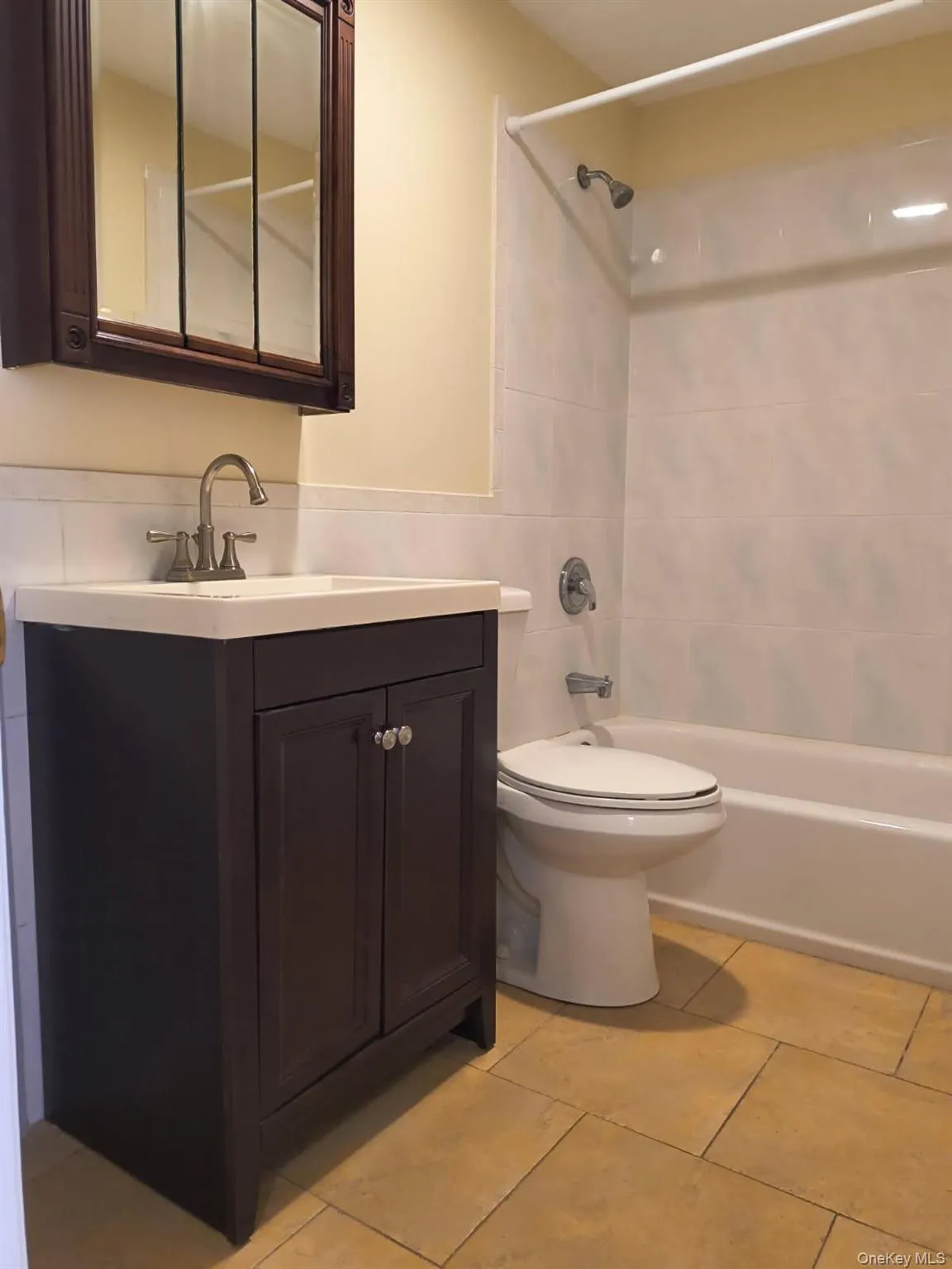 41 Scudder Avenue, Huntington, NY, 3 Bedroom Bedrooms, 5 Room Rooms,1 BathroomBathrooms,Residential Lease,For Rent,Scudder,0,1049180 41 Scudder Avenue, Huntington, NY, 3 Bedroom Bedrooms, 5 Room Rooms,1 BathroomBathrooms,Residential Lease,For Rent,Scudder,0,1049180