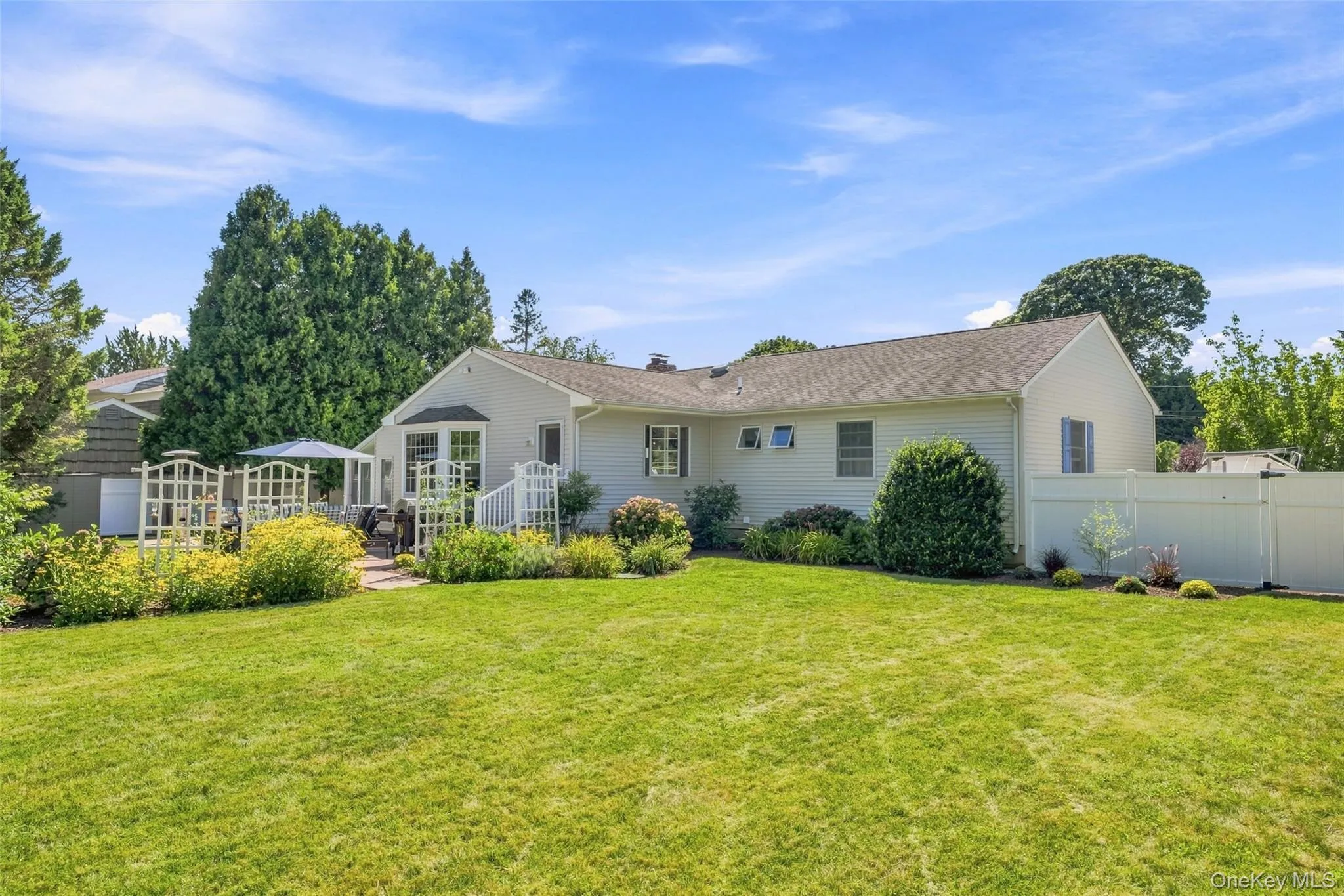 1035 Theresa Drive, Southold, NY, 3 Bedrooms Bedrooms, 5 Rooms Rooms,2 BathroomsBathrooms,Residential,For Rent,Theresa,0,1049184 1035 Theresa Drive, Southold, NY, 3 Bedrooms Bedrooms, 5 Rooms Rooms,2 BathroomsBathrooms,Residential,For Rent,Theresa,0,1049184