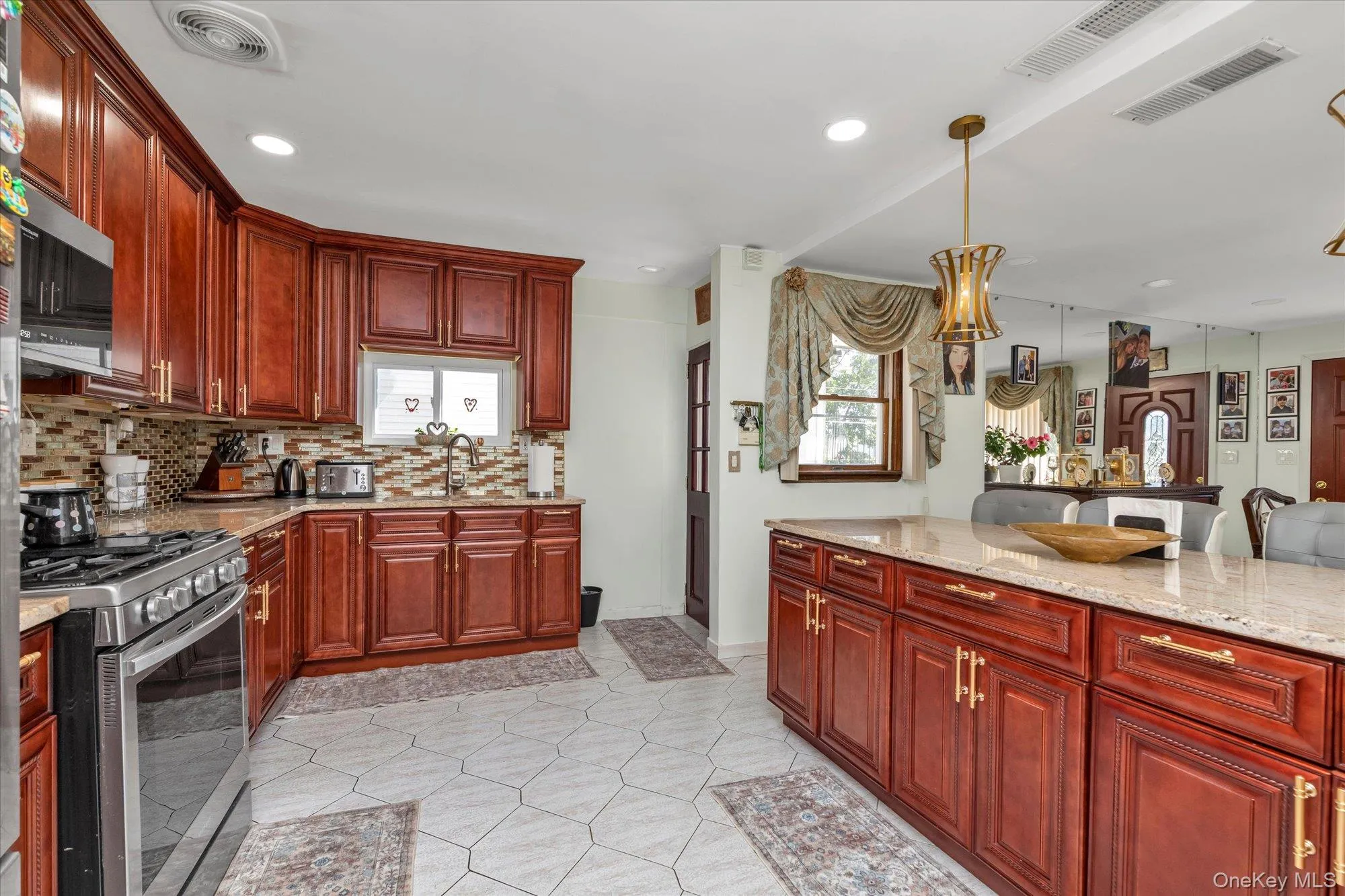 15 Hudson Avenue, Hempstead, NY, 3 Bedrooms Bedrooms, 8 Rooms Rooms,2 BathroomsBathrooms,Residential,For Rent,Hudson,0,1049185 15 Hudson Avenue, Hempstead, NY, 3 Bedrooms Bedrooms, 8 Rooms Rooms,2 BathroomsBathrooms,Residential,For Rent,Hudson,0,1049185