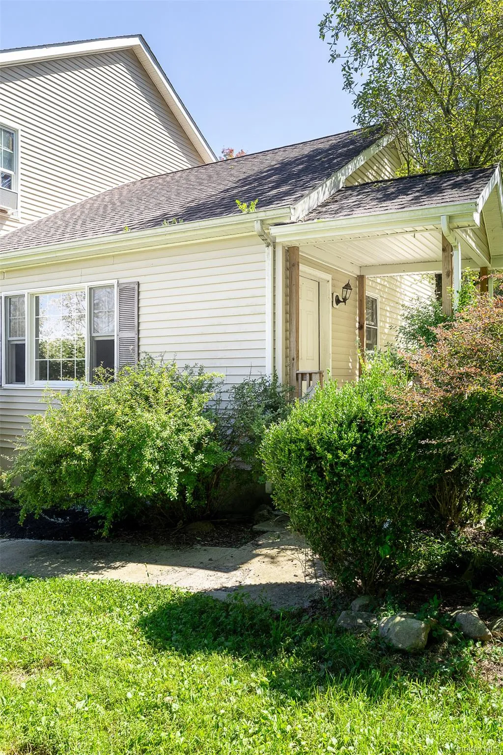250 Highview Road, Union Vale, NY, 3 Bedrooms Bedrooms, 10 Rooms Rooms,3 BathroomsBathrooms,Residential,For Rent,Highview,0,1049190 250 Highview Road, Union Vale, NY, 3 Bedrooms Bedrooms, 10 Rooms Rooms,3 BathroomsBathrooms,Residential,For Rent,Highview,0,1049190