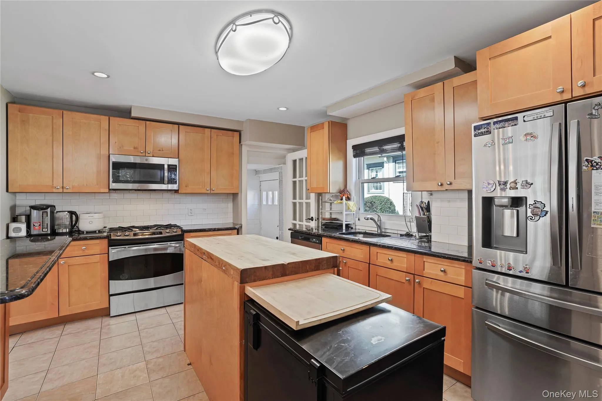 Plenty Of Cabinets For Storage & Lots Of Prep Space Plenty Of Cabinets For Storage & Lots Of Prep Space