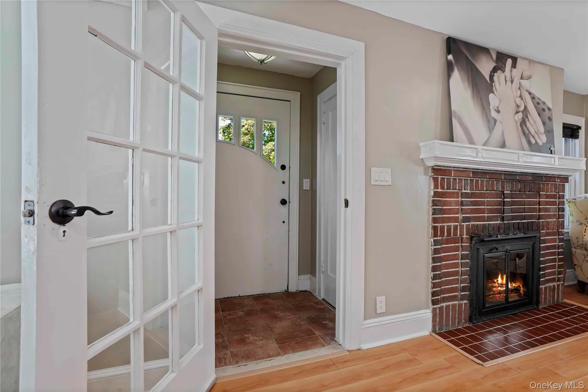 Foyer With Generous Coat Closet Foyer With Generous Coat Closet