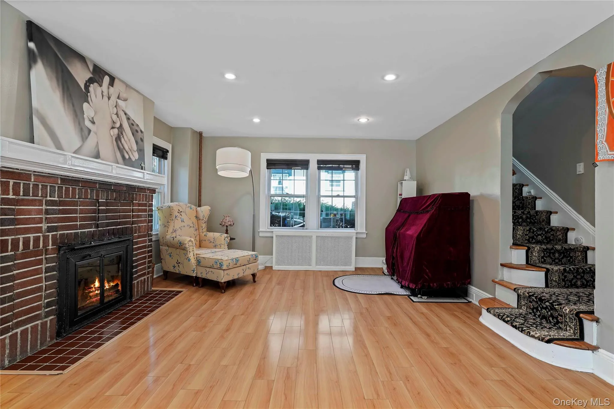 Living Room With Fireplace Living Room With Fireplace