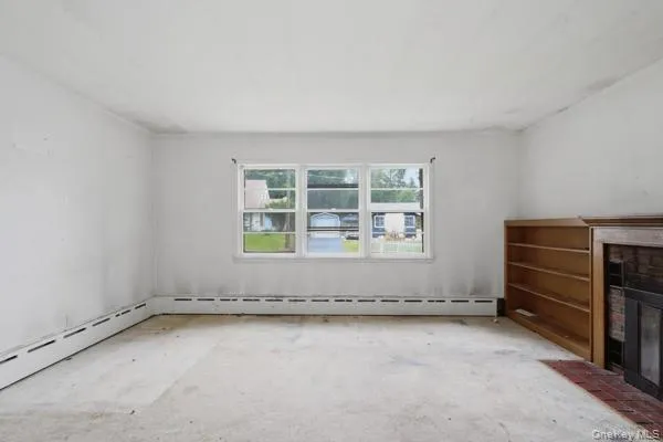 6 Thomas Street, Thompson, NY, 3 Bedrooms Bedrooms, 5 Rooms Rooms,2 BathroomsBathrooms,Residential,For Rent,Thomas,0,1049204 6 Thomas Street, Thompson, NY, 3 Bedrooms Bedrooms, 5 Rooms Rooms,2 BathroomsBathrooms,Residential,For Rent,Thomas,0,1049204