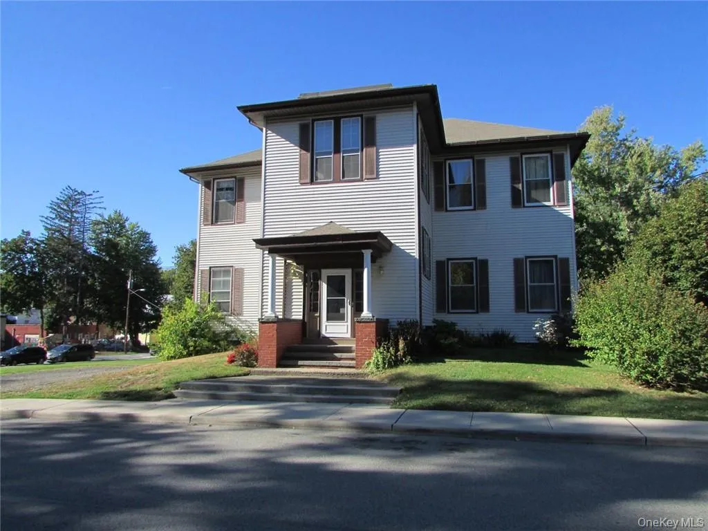 43 Clinton Street, Cornwall, NY, 2 Bedrooms Bedrooms, 5 Rooms Rooms,1 BathroomBathrooms,Residential Lease,For Rent,Clinton,0,1049205 43 Clinton Street, Cornwall, NY, 2 Bedrooms Bedrooms, 5 Rooms Rooms,1 BathroomBathrooms,Residential Lease,For Rent,Clinton,0,1049205