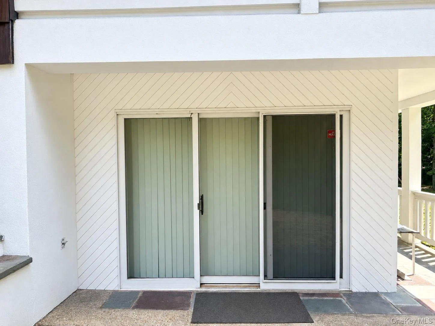 40 Maplewood Drive, Huntington, NY, 1 Bedroom Bedrooms, 5 Rooms Rooms,1 BathroomBathrooms,Residential Lease,For Rent,Maplewood,0,1049208 40 Maplewood Drive, Huntington, NY, 1 Bedroom Bedrooms, 5 Rooms Rooms,1 BathroomBathrooms,Residential Lease,For Rent,Maplewood,0,1049208