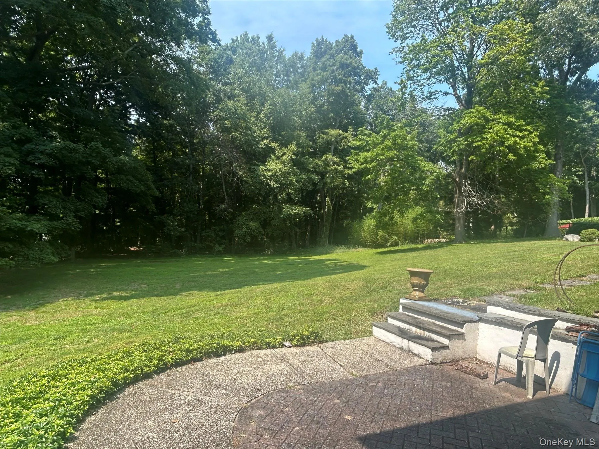 40 Maplewood Drive, Huntington, NY, 1 Bedroom Bedrooms, 5 Rooms Rooms,1 BathroomBathrooms,Residential Lease,For Rent,Maplewood,0,1049208 40 Maplewood Drive, Huntington, NY, 1 Bedroom Bedrooms, 5 Rooms Rooms,1 BathroomBathrooms,Residential Lease,For Rent,Maplewood,0,1049208