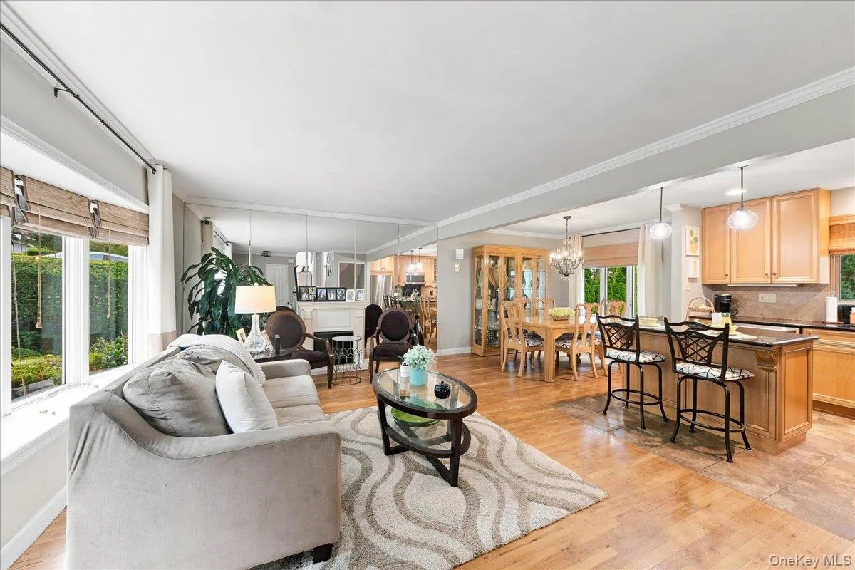 44 Montrose Road, Yonkers, NY, 3 Bedrooms Bedrooms, 9 Rooms Rooms,1 BathroomBathrooms,Residential,For Rent,Montrose,0,1049210 44 Montrose Road, Yonkers, NY, 3 Bedrooms Bedrooms, 9 Rooms Rooms,1 BathroomBathrooms,Residential,For Rent,Montrose,0,1049210