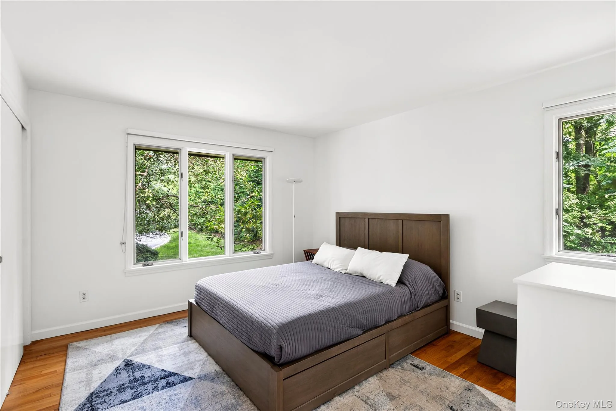 422 Montauk Highway, Southampton, NY, 4 Bedrooms Bedrooms, 10 Rooms Rooms,3 BathroomsBathrooms,Residential,For Rent,Montauk,0,1049213 422 Montauk Highway, Southampton, NY, 4 Bedrooms Bedrooms, 10 Rooms Rooms,3 BathroomsBathrooms,Residential,For Rent,Montauk,0,1049213