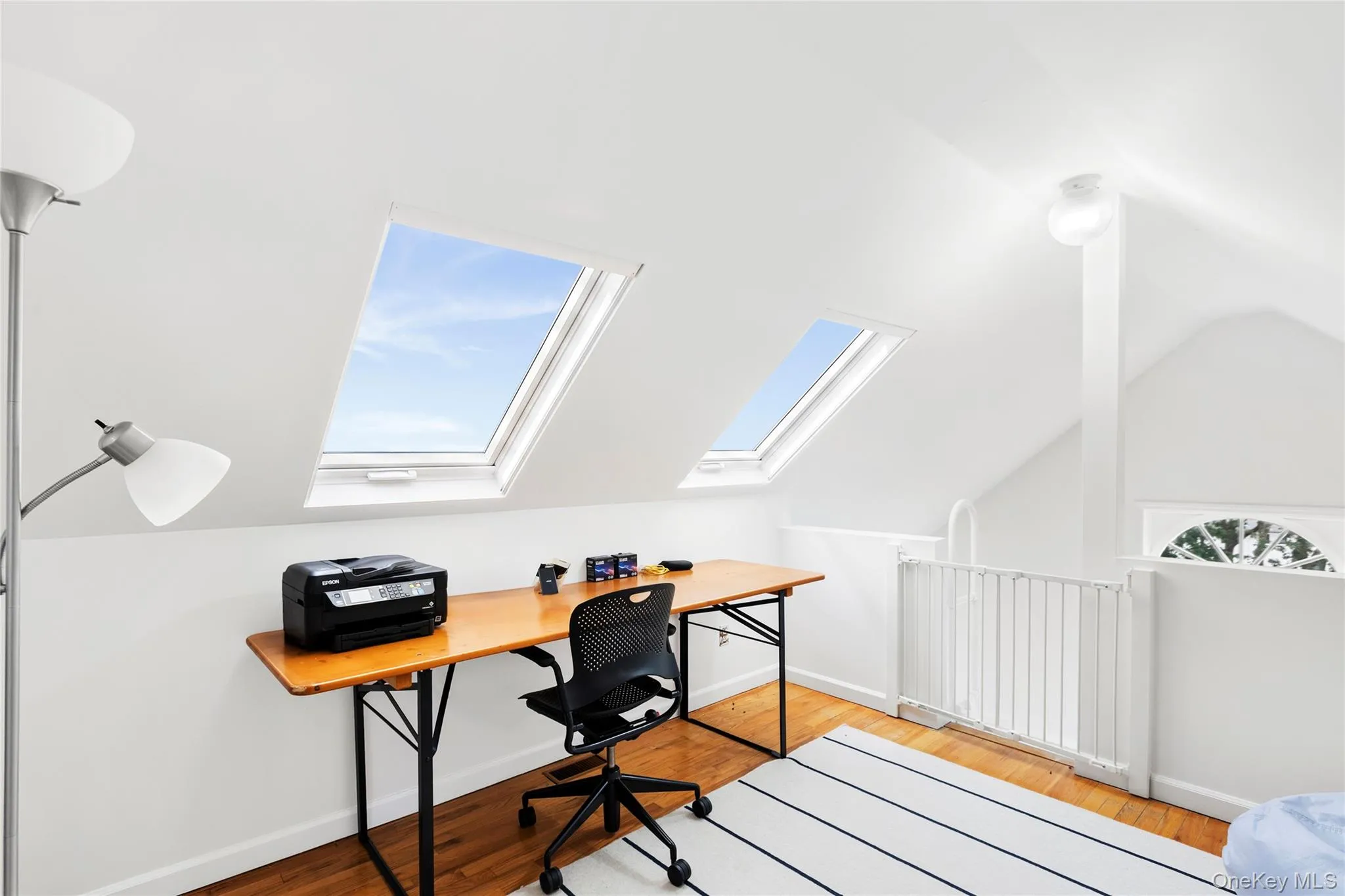 422 Montauk Highway, Southampton, NY, 4 Bedrooms Bedrooms, 10 Rooms Rooms,3 BathroomsBathrooms,Residential,For Rent,Montauk,0,1049213 422 Montauk Highway, Southampton, NY, 4 Bedrooms Bedrooms, 10 Rooms Rooms,3 BathroomsBathrooms,Residential,For Rent,Montauk,0,1049213