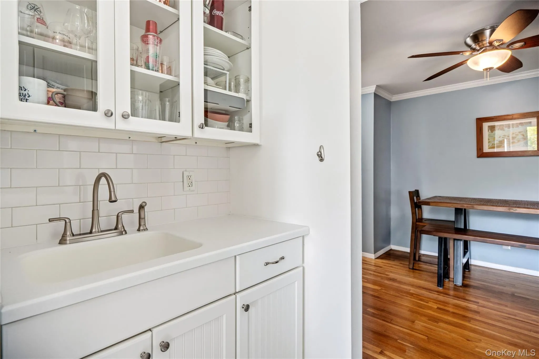 200 Merrick Road, Babylon, NY, 1 Bedroom Bedrooms, 5 Rooms Rooms,1 BathroomBathrooms,Residential,For Rent,Merrick,0,1049220 200 Merrick Road, Babylon, NY, 1 Bedroom Bedrooms, 5 Rooms Rooms,1 BathroomBathrooms,Residential,For Rent,Merrick,0,1049220