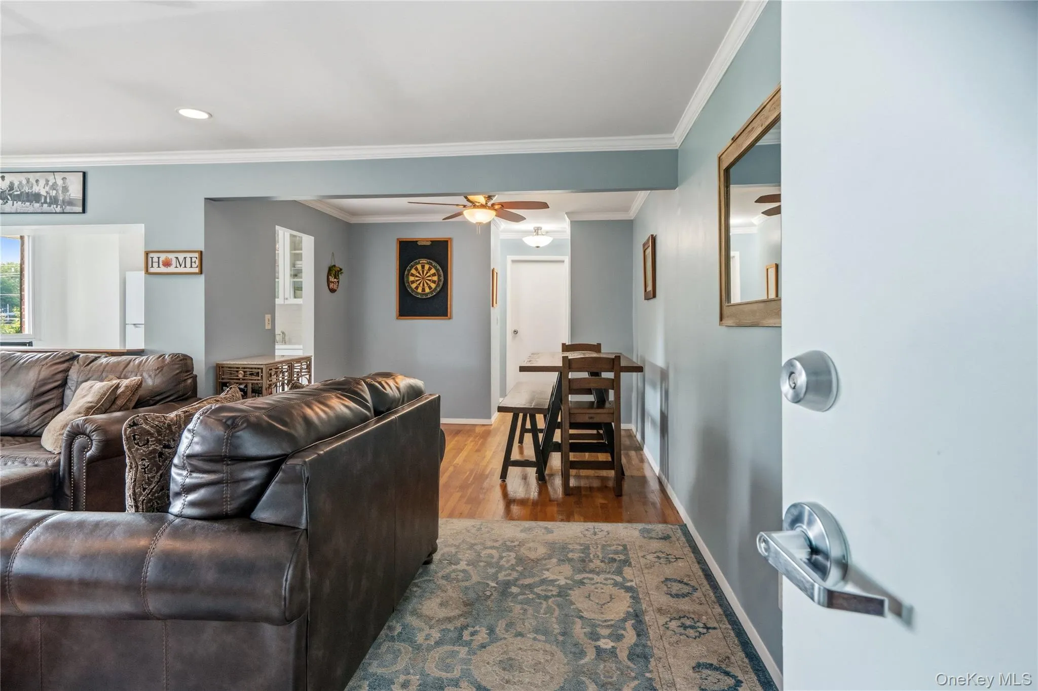 200 Merrick Road, Babylon, NY, 1 Bedroom Bedrooms, 5 Rooms Rooms,1 BathroomBathrooms,Residential,For Rent,Merrick,0,1049220 200 Merrick Road, Babylon, NY, 1 Bedroom Bedrooms, 5 Rooms Rooms,1 BathroomBathrooms,Residential,For Rent,Merrick,0,1049220