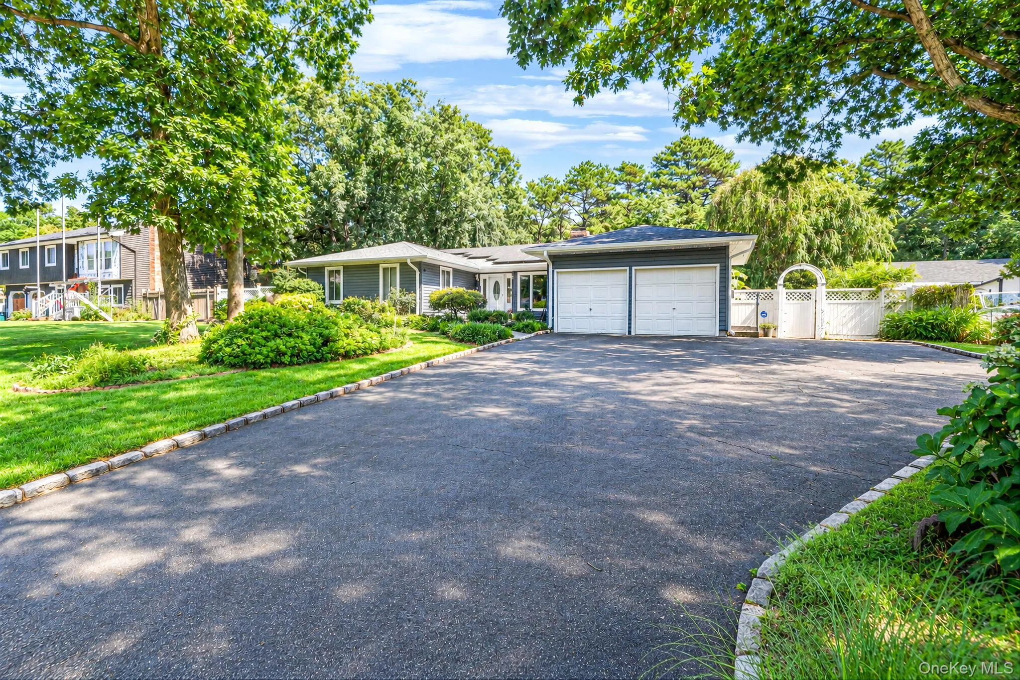 17 Mill Street, Brookhaven, NY, 4 Bedrooms Bedrooms, 8 Rooms Rooms,2 BathroomsBathrooms,Residential,For Rent,Mill,0,1049223 17 Mill Street, Brookhaven, NY, 4 Bedrooms Bedrooms, 8 Rooms Rooms,2 BathroomsBathrooms,Residential,For Rent,Mill,0,1049223