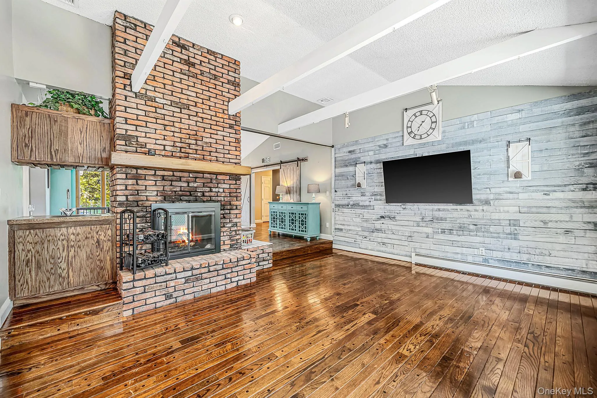 17 Mill Street, Brookhaven, NY, 4 Bedrooms Bedrooms, 8 Rooms Rooms,2 BathroomsBathrooms,Residential,For Rent,Mill,0,1049223 17 Mill Street, Brookhaven, NY, 4 Bedrooms Bedrooms, 8 Rooms Rooms,2 BathroomsBathrooms,Residential,For Rent,Mill,0,1049223