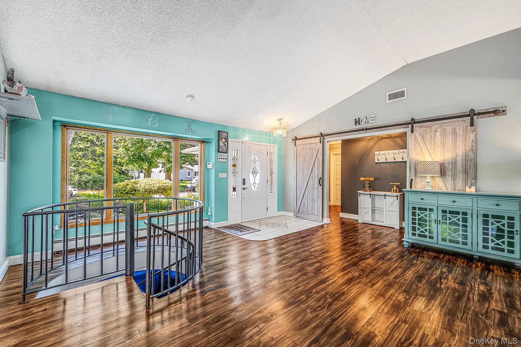 17 Mill Street, Brookhaven, NY, 4 Bedrooms Bedrooms, 8 Rooms Rooms,2 BathroomsBathrooms,Residential,For Rent,Mill,0,1049223 17 Mill Street, Brookhaven, NY, 4 Bedrooms Bedrooms, 8 Rooms Rooms,2 BathroomsBathrooms,Residential,For Rent,Mill,0,1049223