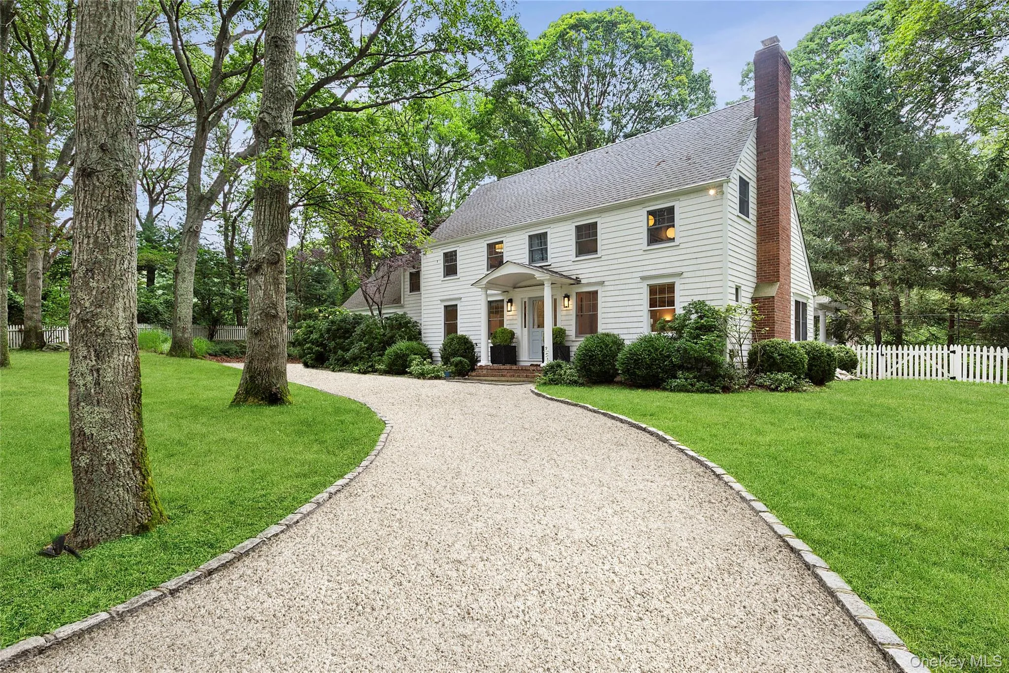 16 Stock Farm Lane, Southampton, NY, 5 Bedrooms Bedrooms, 5 Rooms Rooms,4 BathroomsBathrooms,Residential,For Rent,Stock Farm,0,1049226 16 Stock Farm Lane, Southampton, NY, 5 Bedrooms Bedrooms, 5 Rooms Rooms,4 BathroomsBathrooms,Residential,For Rent,Stock Farm,0,1049226